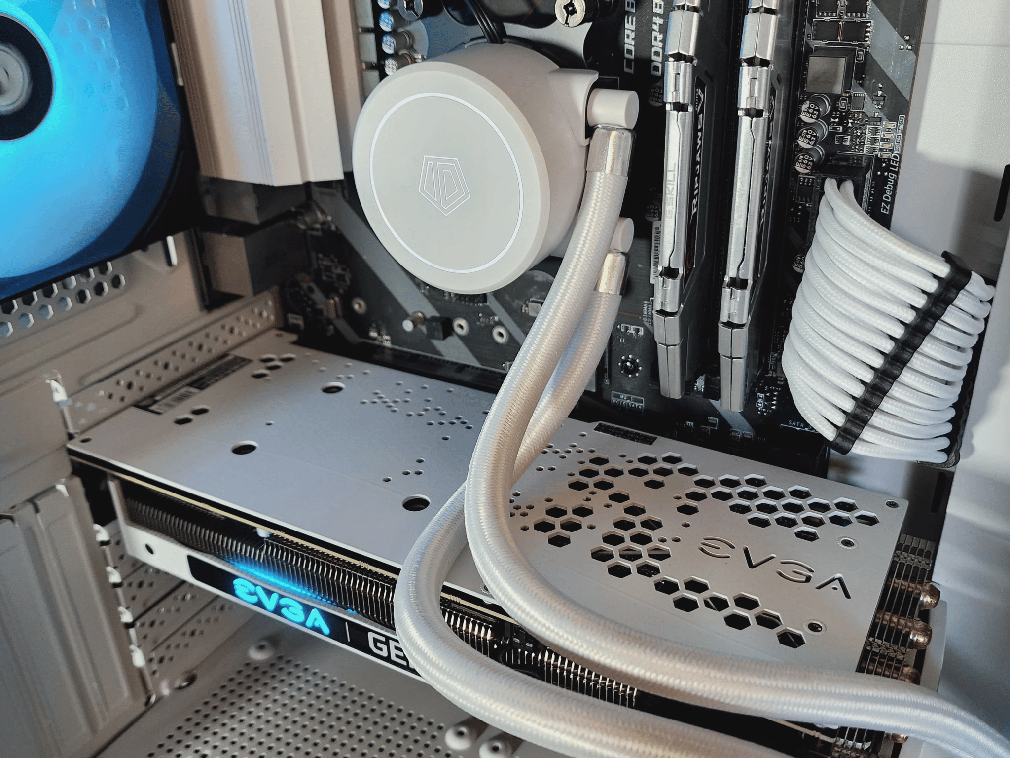 🤍🔹️🤍 AMD Ryzen 9 3900X 12-Core // EVGA GeForce RTX 3070 8GB // GSkill 32GB 3200MHz