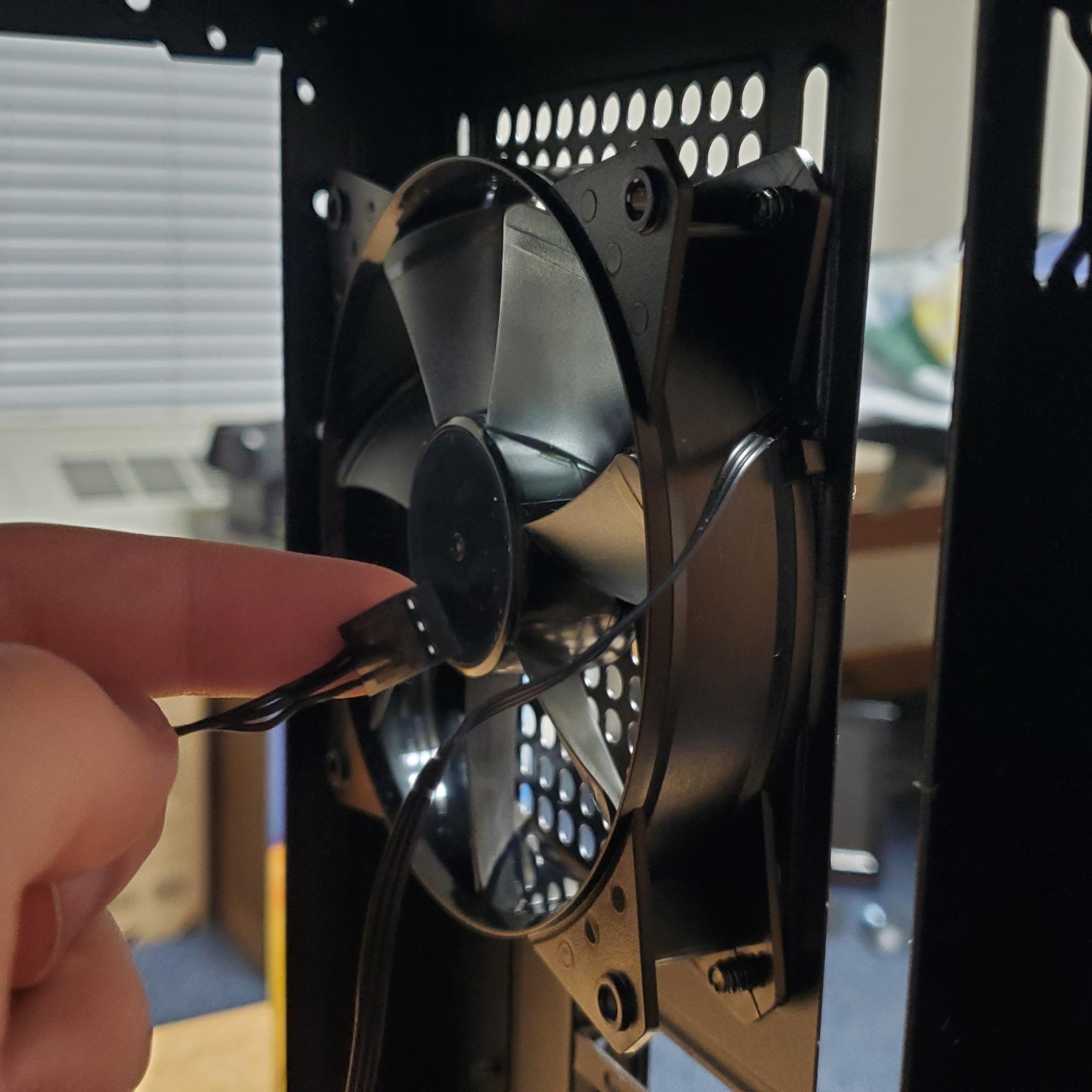 Cooler Master MasterBox Q300L V2