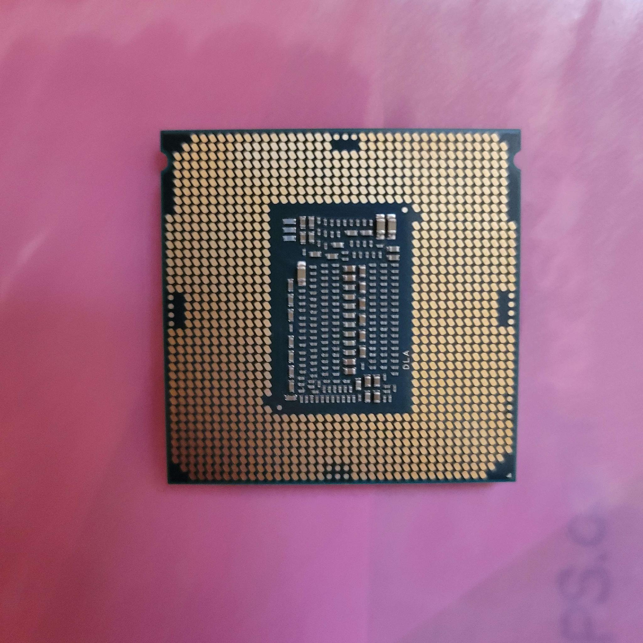 Intel Core i7-9700F