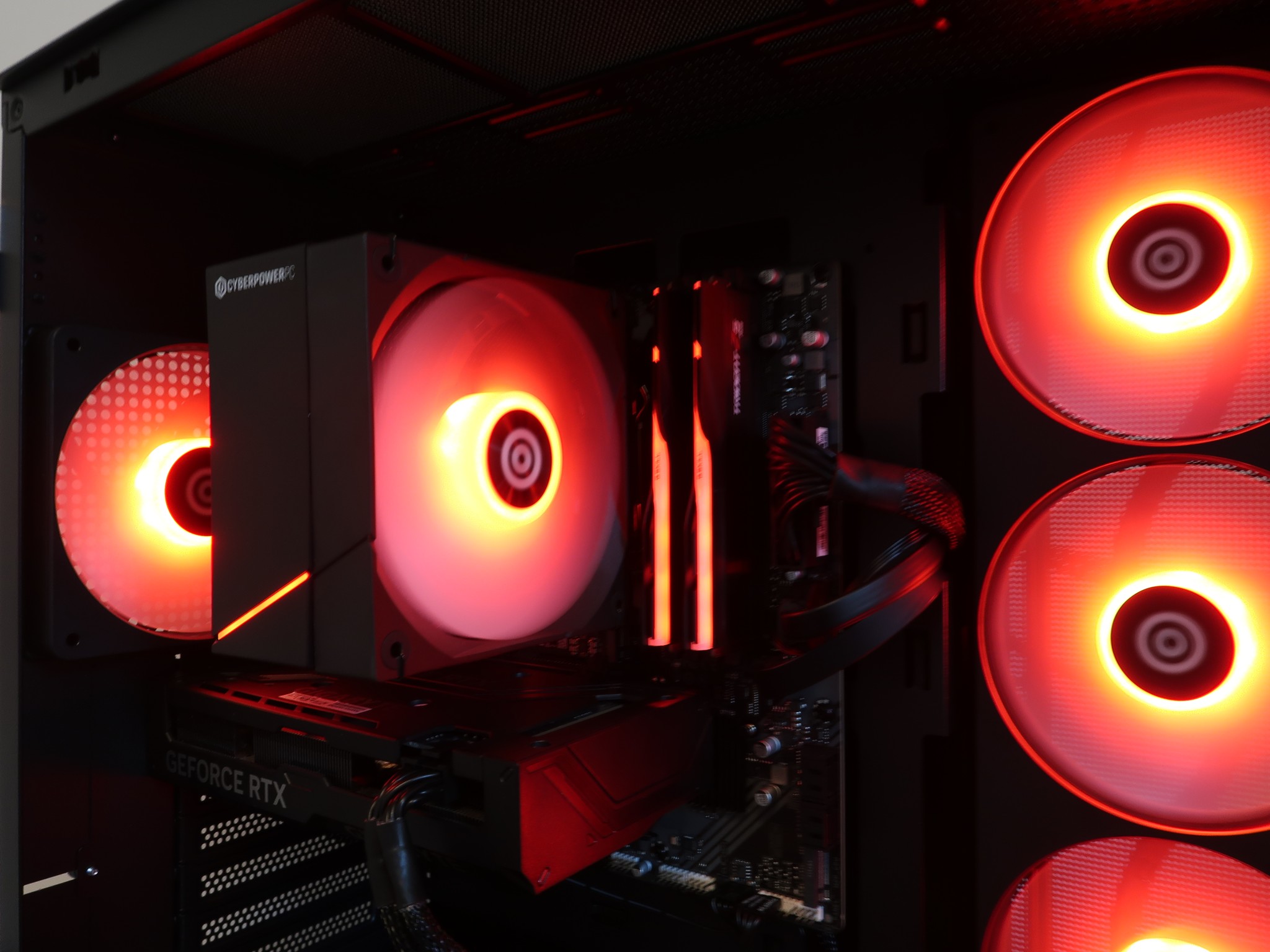 GeForce RTX 4060 Ti Custom Gaming PC - Ryzen 5 8400F, 1TB NVMe SSD