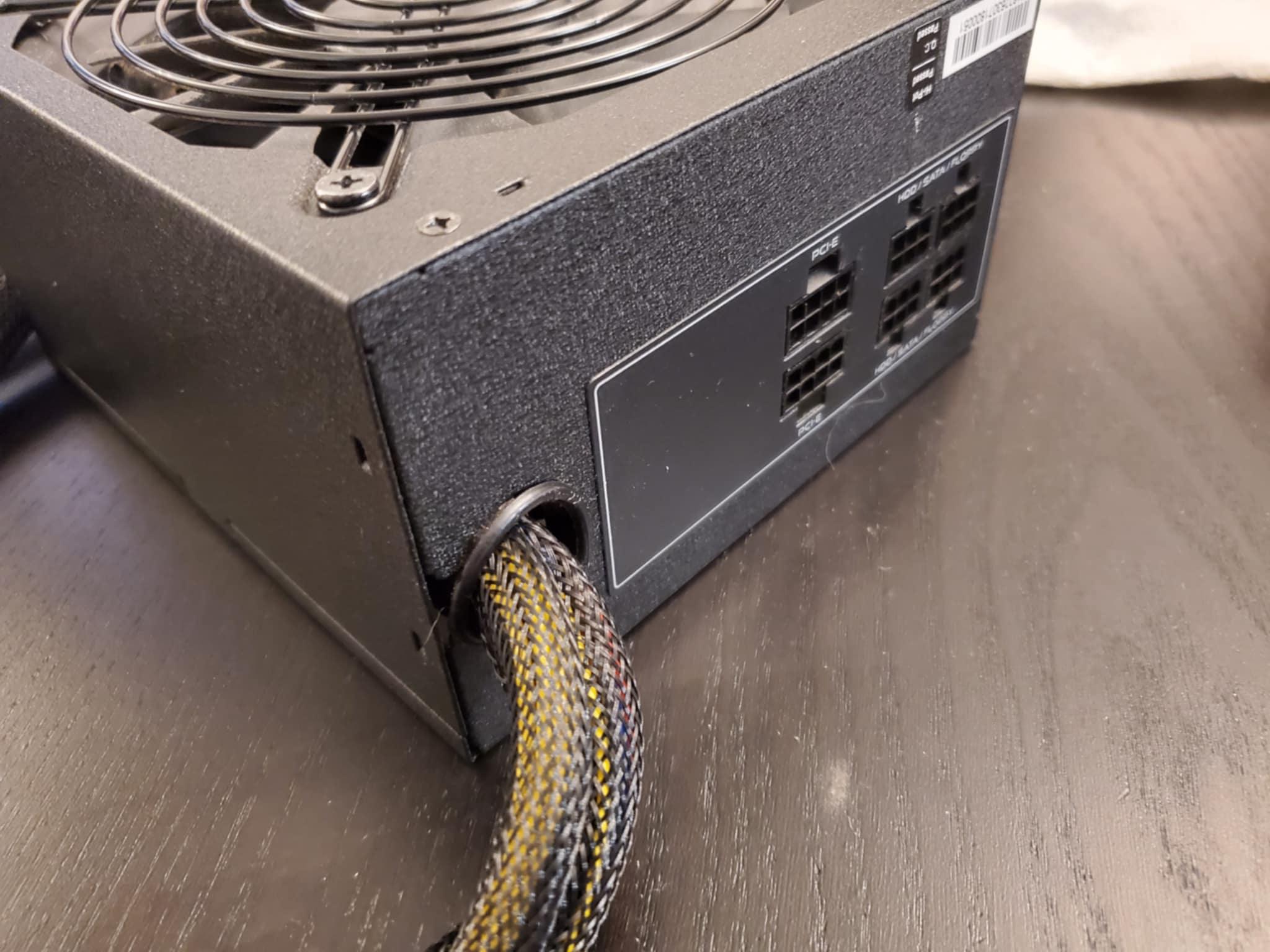 Rosewill Capstone 650M, 650 Watt 80+ Gold Semi-Modular Power Supply