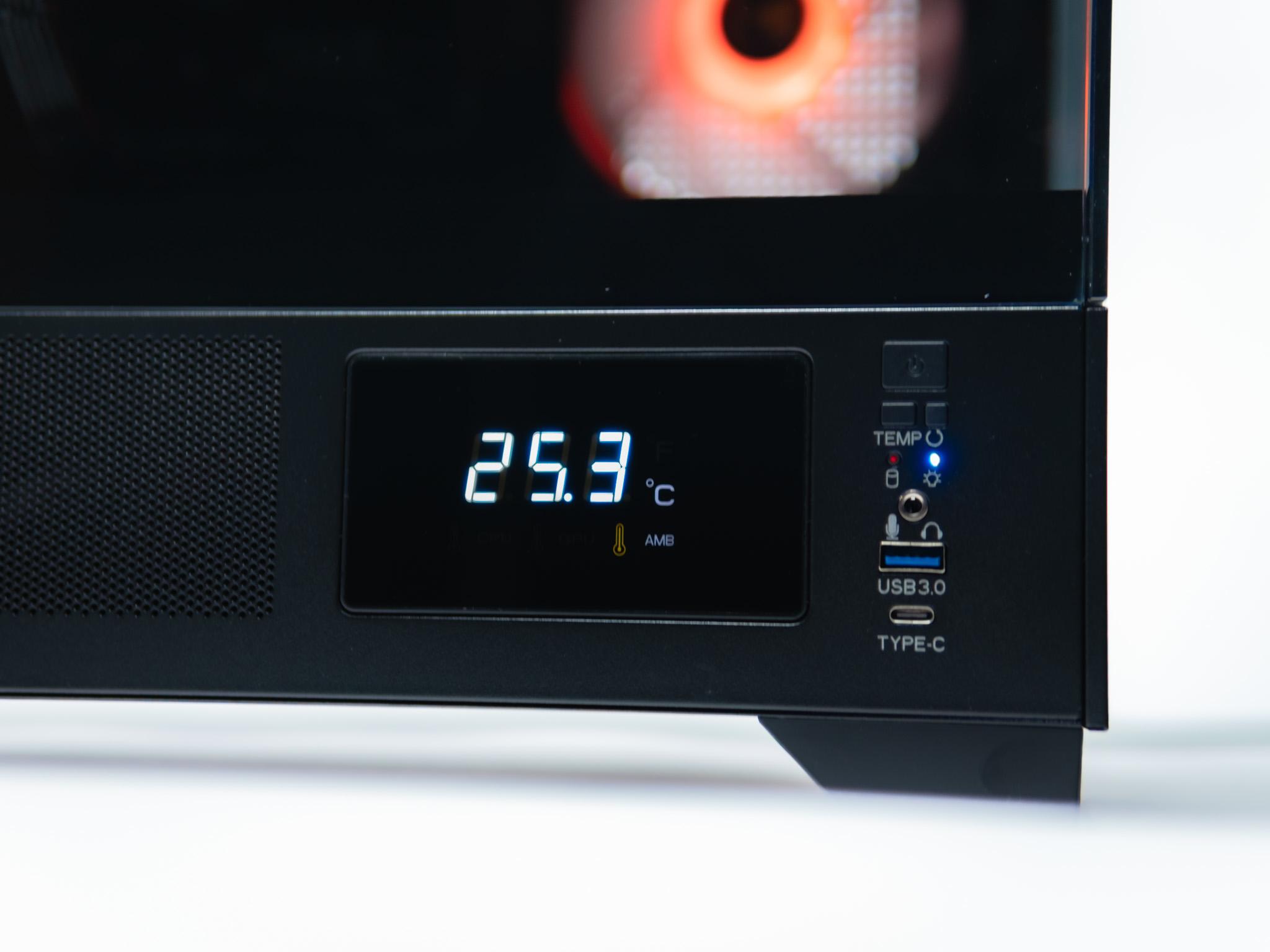 CPG - P1 Essentials - AMD Ryzen 5 9600X - AMD RX 9060XT 16GB - 16GB DDR5-5600 - 1TB NVME - 650W PSU