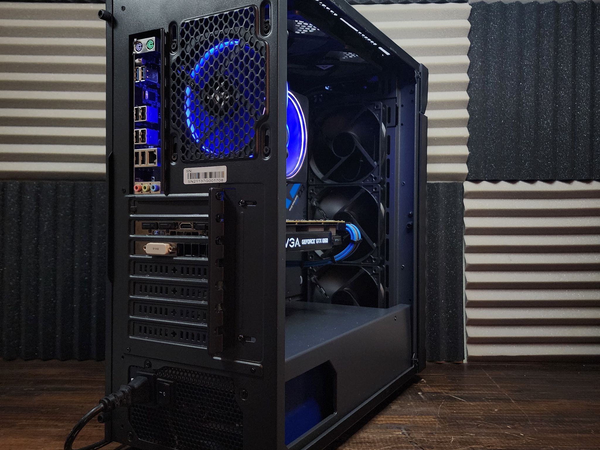🖤💙🖤 EVGA GTX 1060 // AMD FX 8320 // GSkill 8GB 1600MHz