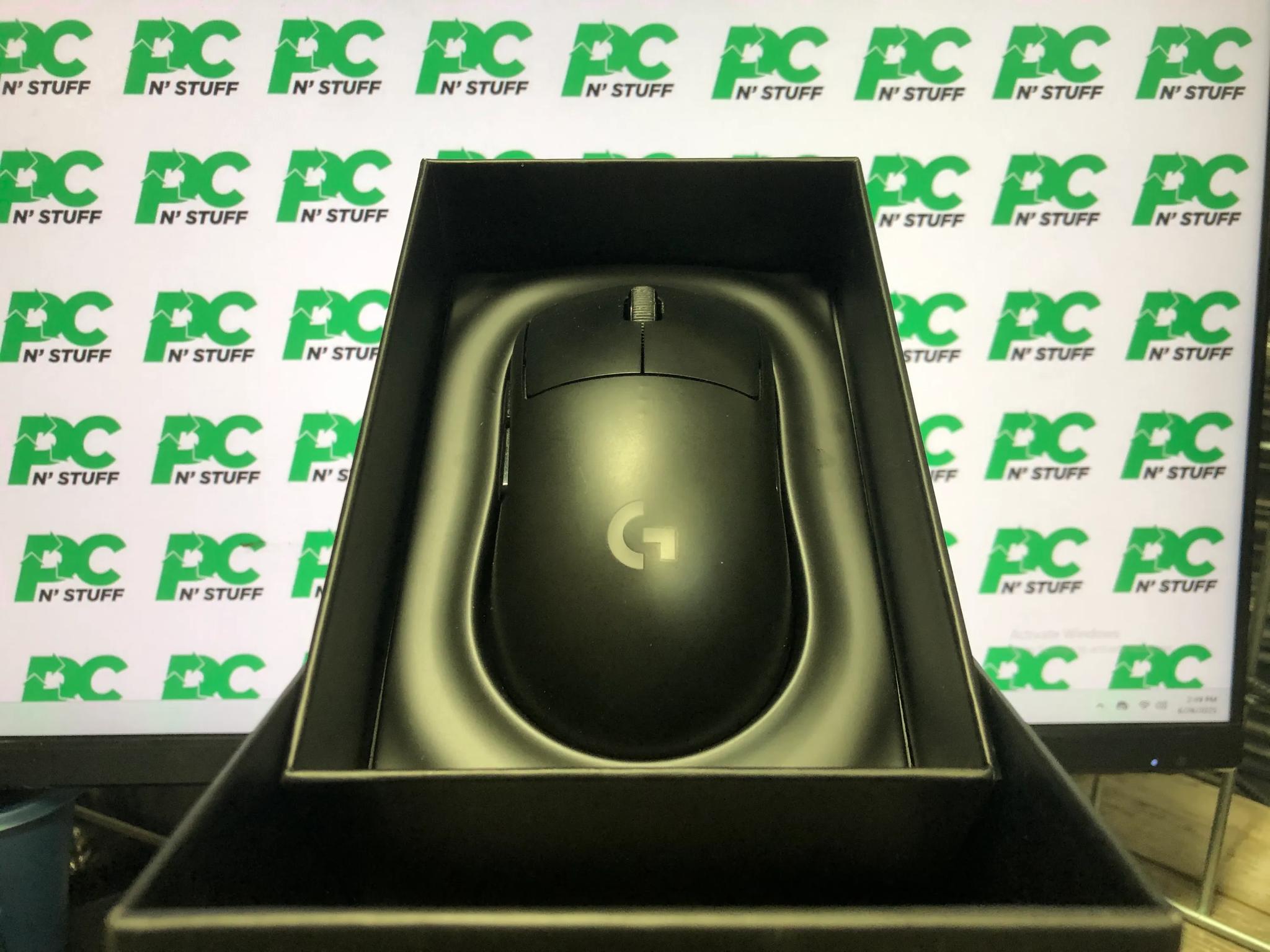 Logitech G PRO Wireless Mouse + Lightsync RGB