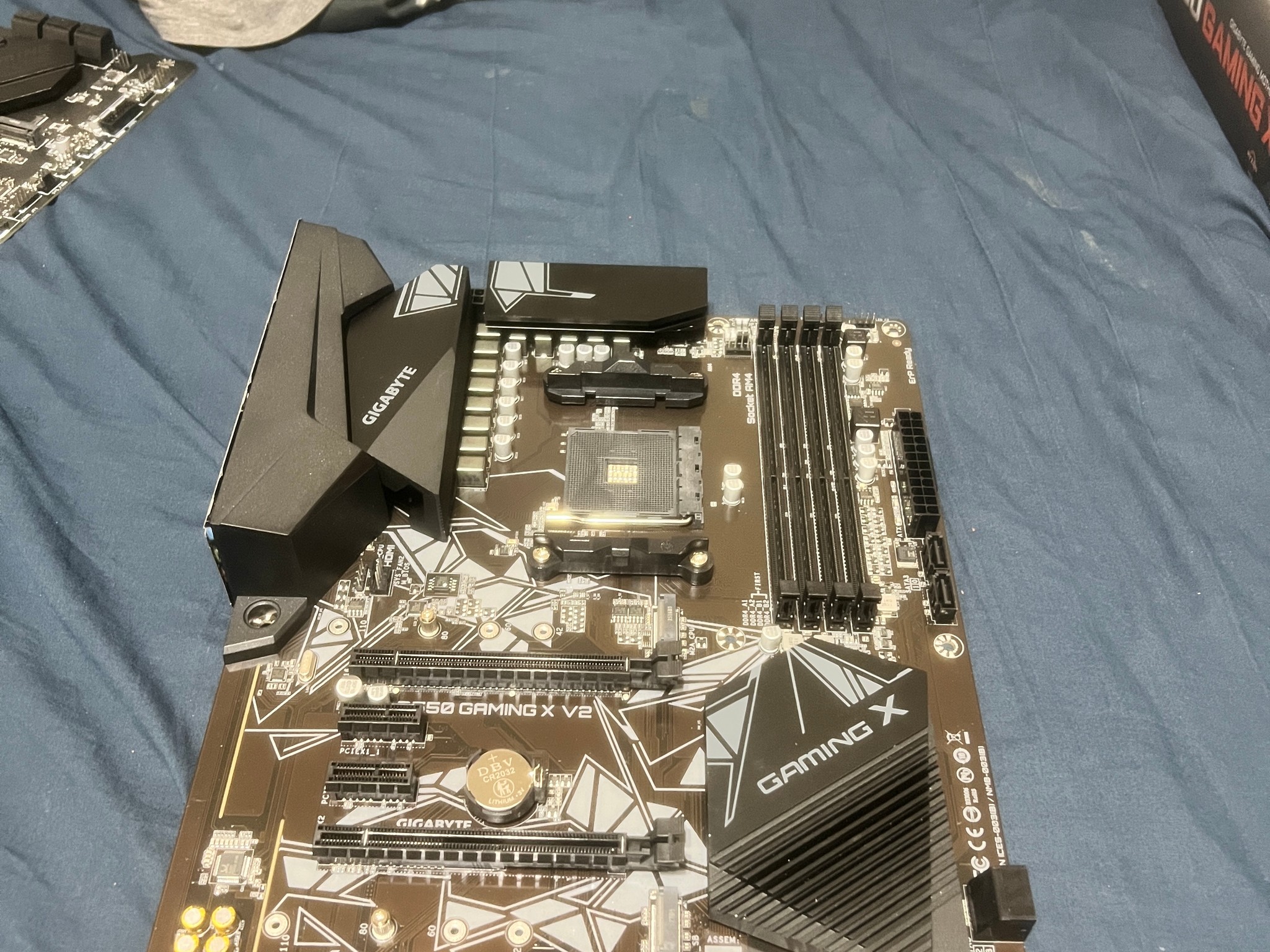 GIGABYTE B550 GAMING X V2