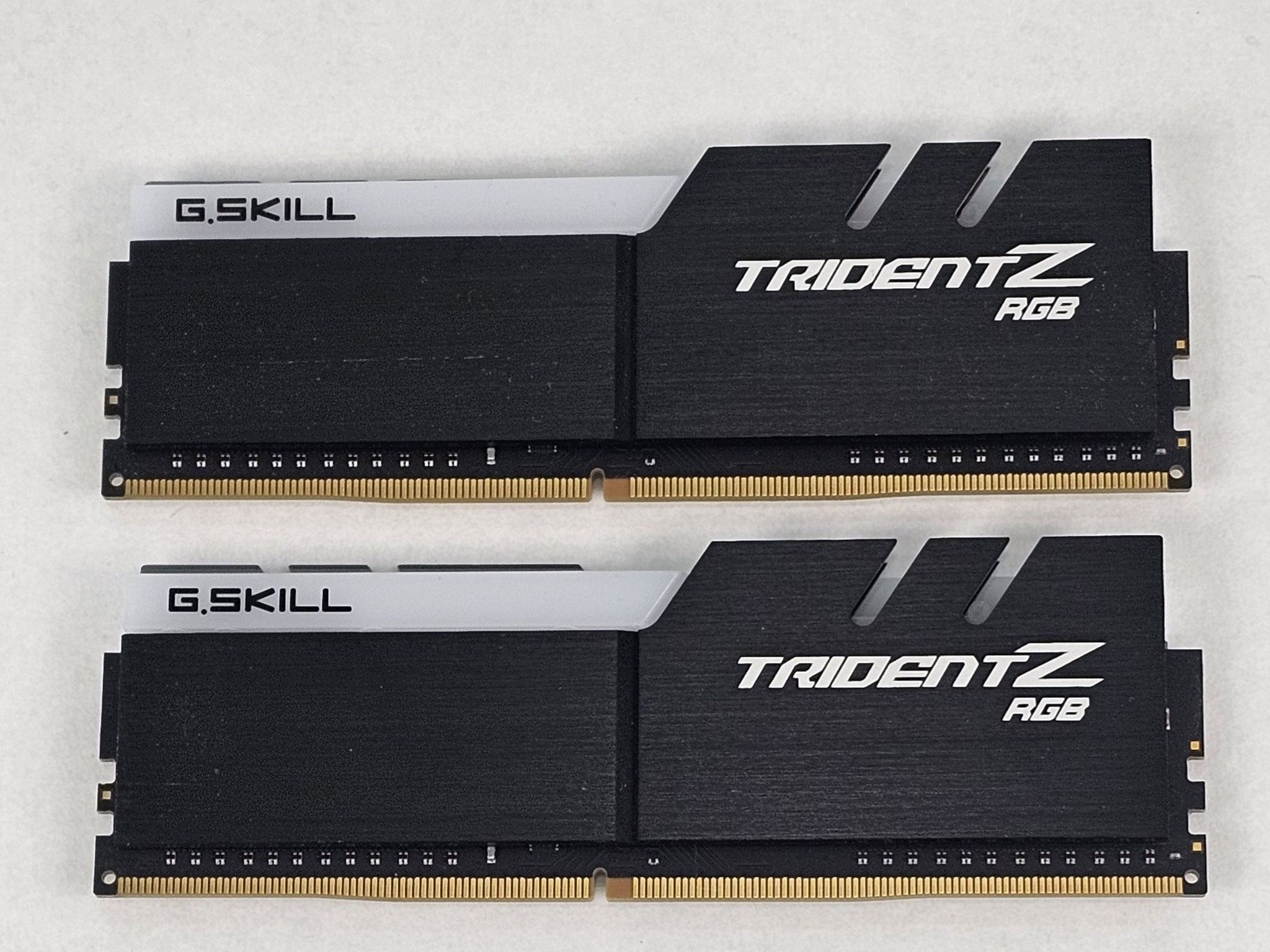 16GB DDR4 (2x8GB) CL18 3600MT/s G.Skill Trident Z RGB