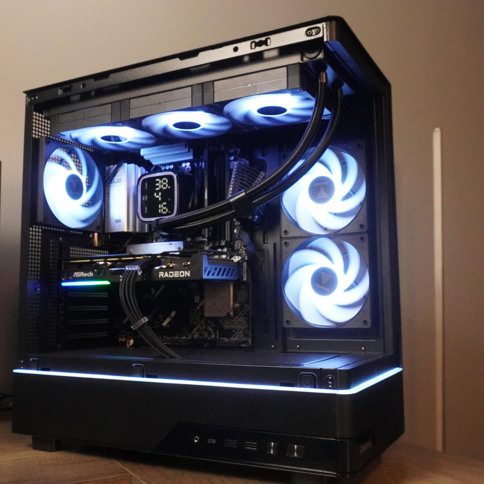 🤍ARCTIC🤍 PRICE TO PERFORMANCE 💪 1440p/1080p MACHINE  🧡RX 9060XT 16GB 🧡 Ryzen 5 7600x3d DDR5 PC