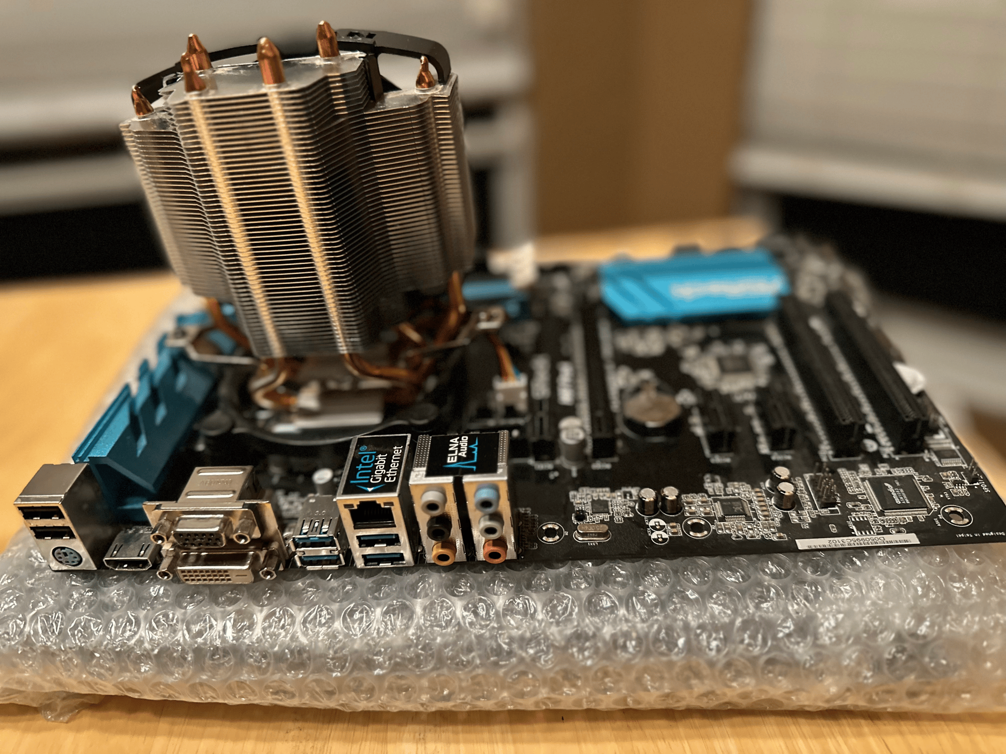 Asrock H97 Pro4 + i5-4690k + Zalman cooler bundle