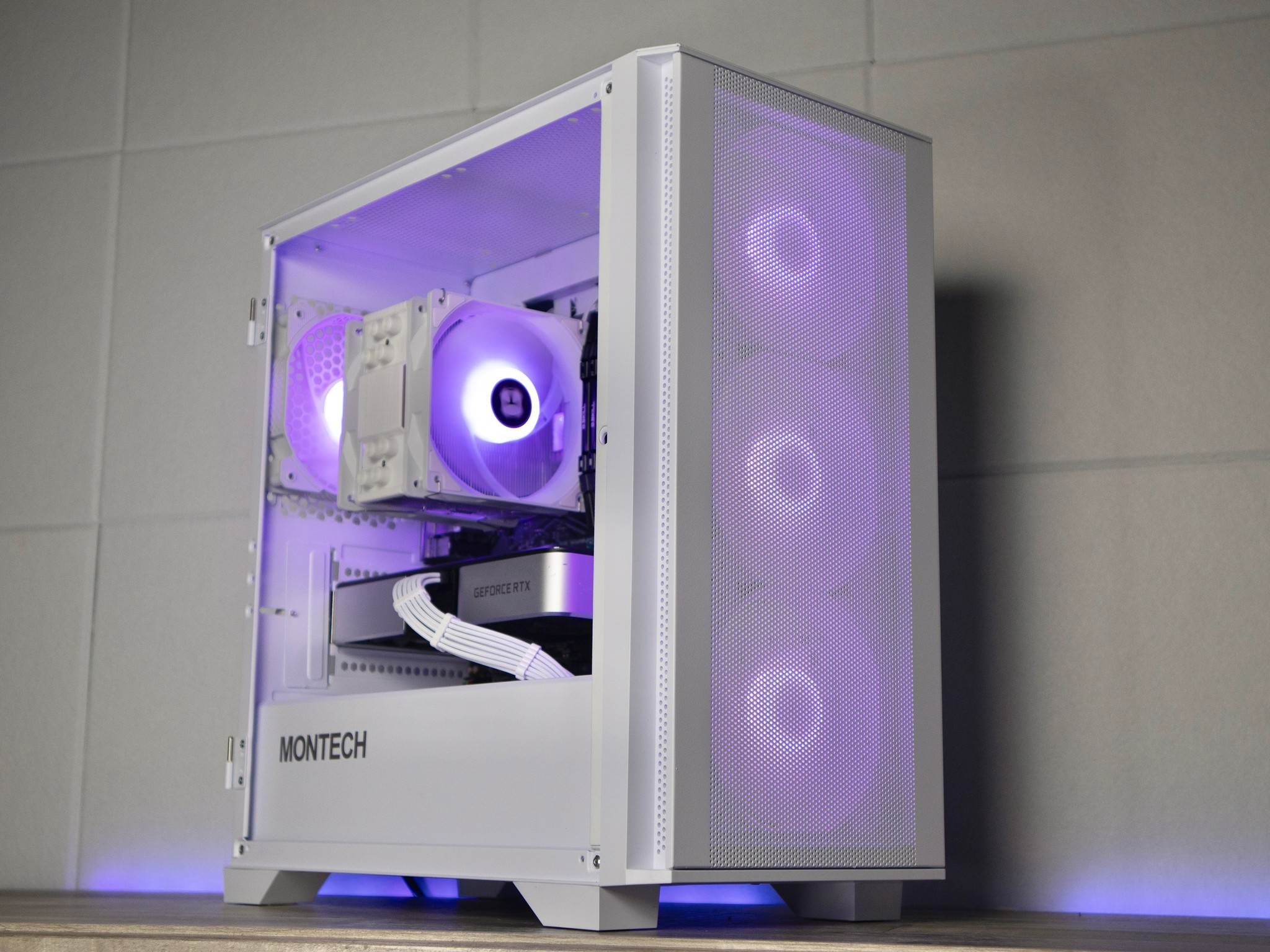 RTX 3060 Ti | Ryzen 5 5600G | 1TB NVME | 16GB RAM