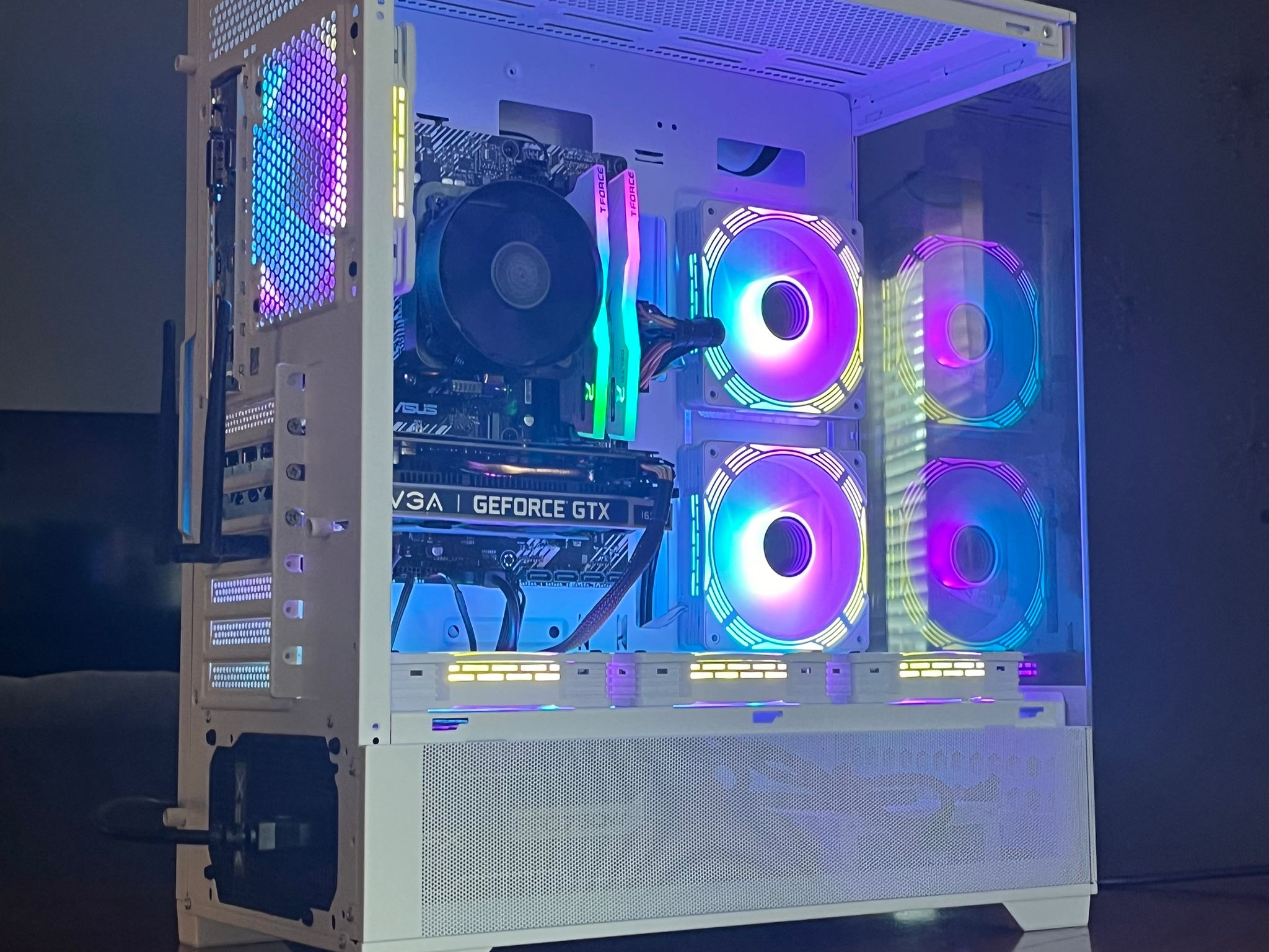 Custom RGB Gaming Computer/PC