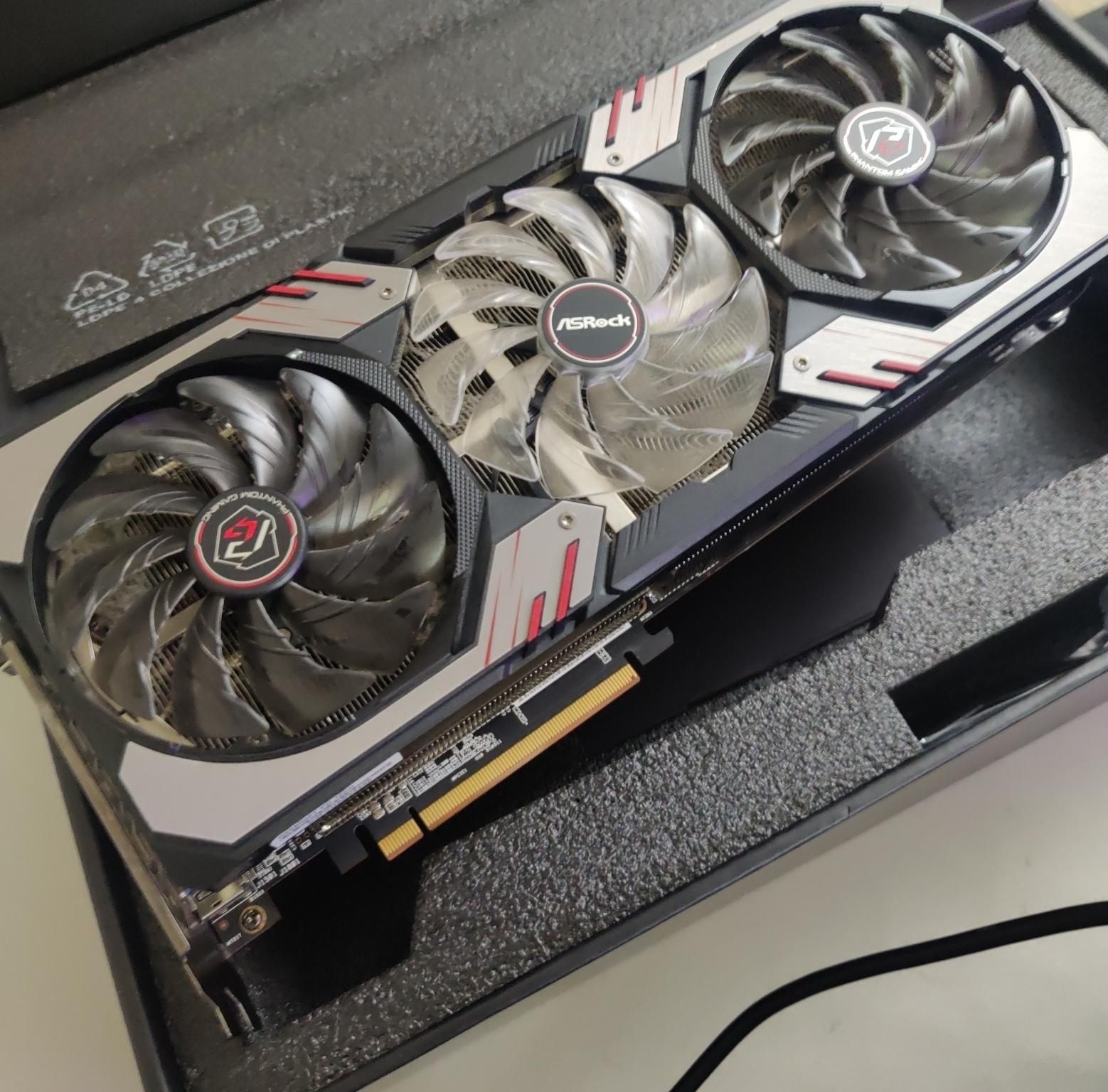 AMD Radeon RX 6800 XT - Image 1