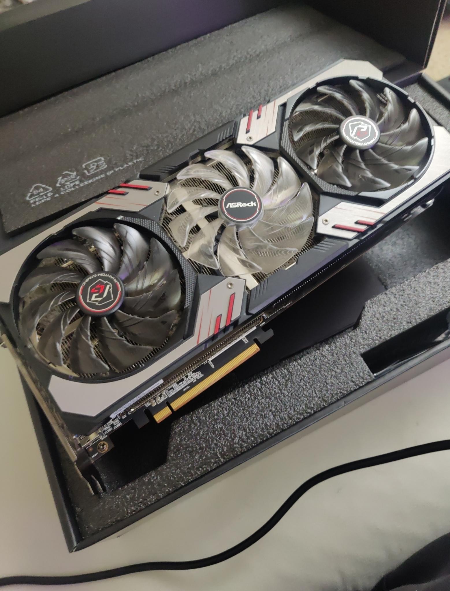 ASRock Radeon RX 6800 XT Phantom Gaming 16GB OC
