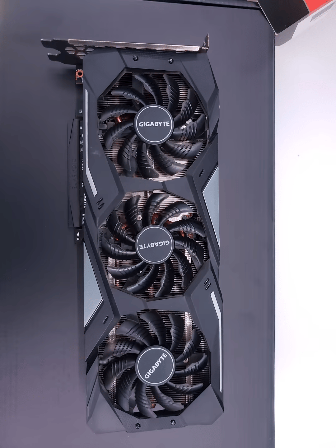 Gigabyte RX 5600XT