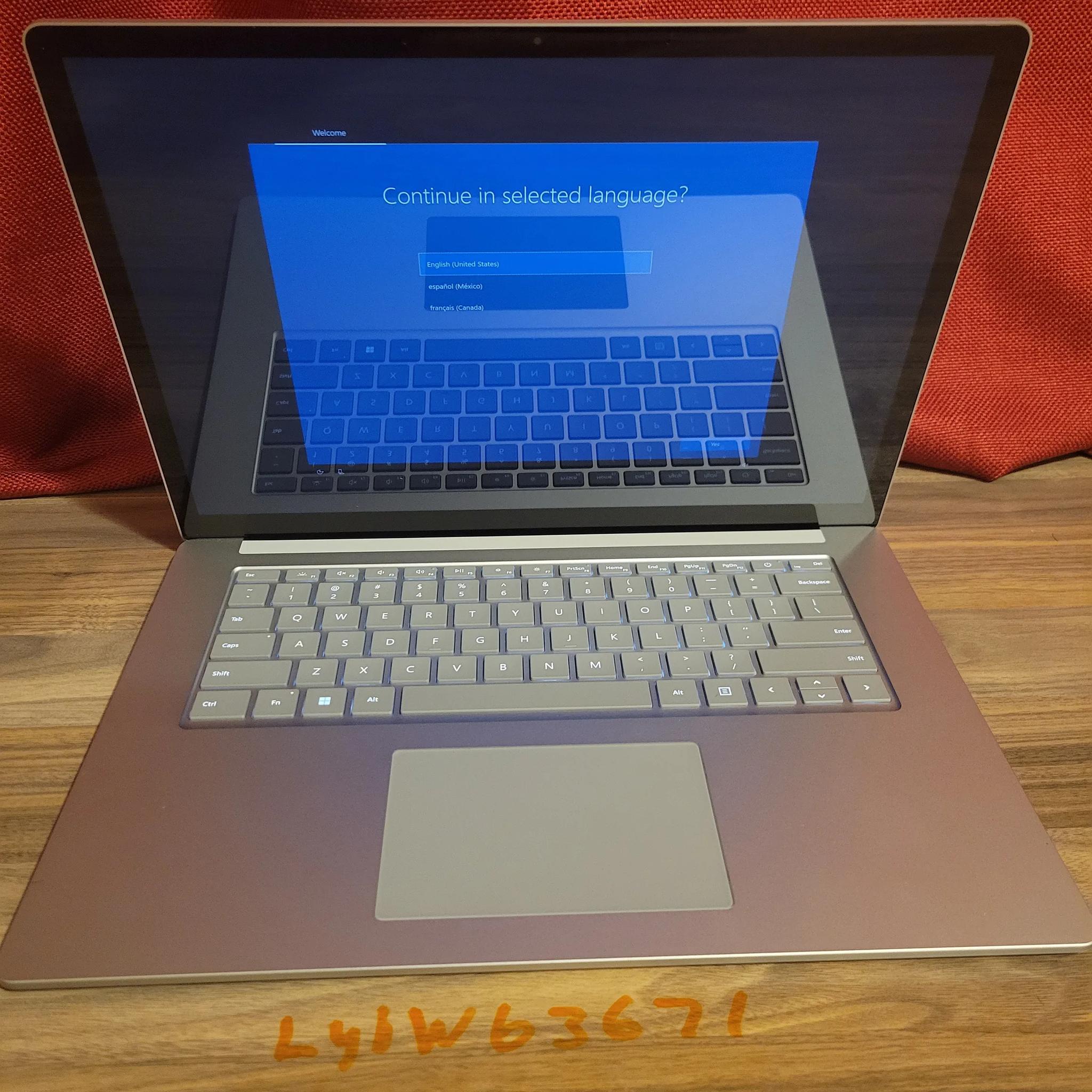 Microsoft Surface Laptop 4 - Ryzen 7 - 256gb - 15" touch screen