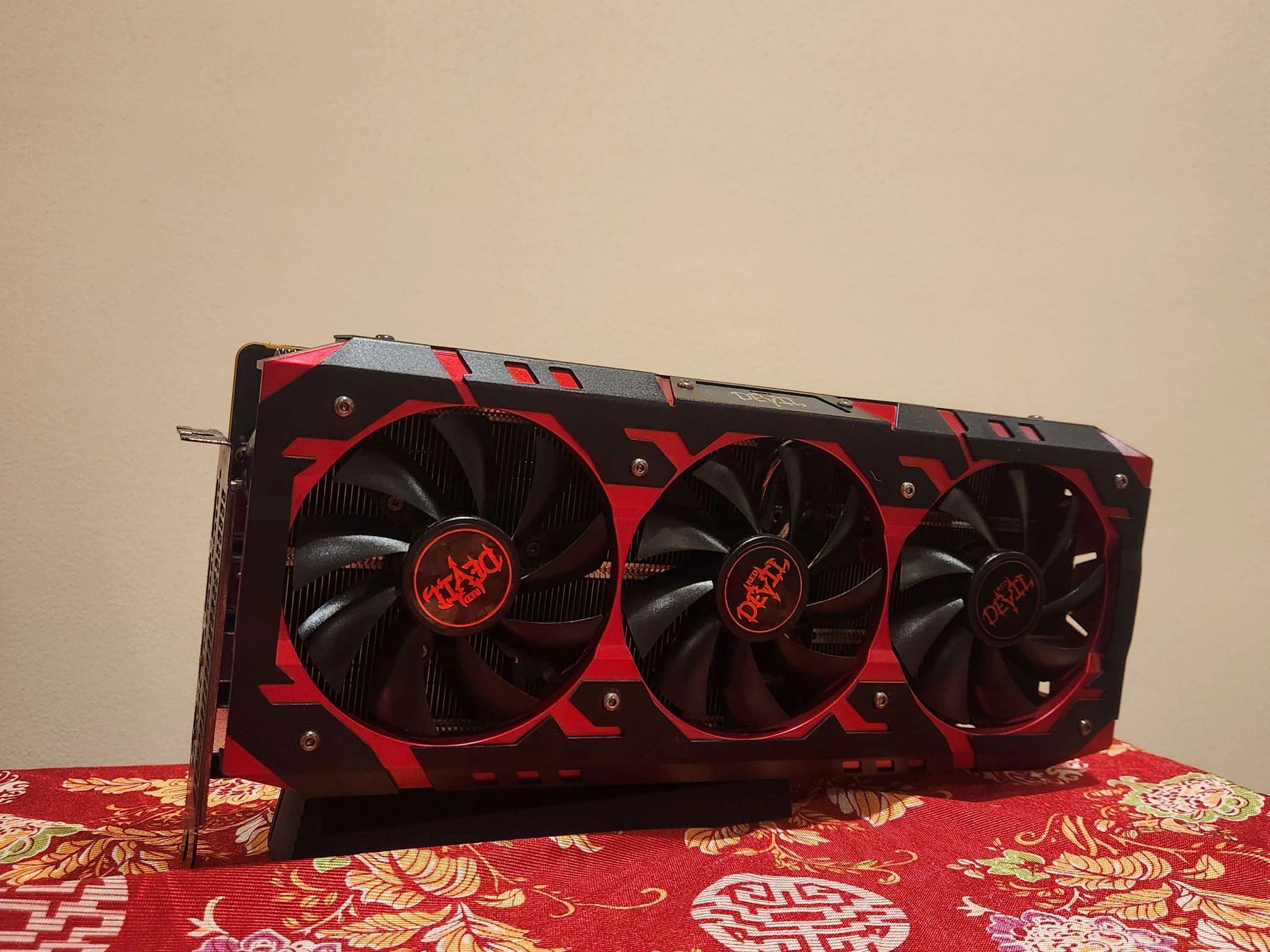 AMD PowerColor Red Devil RX Vega 56 OC 8GB HBM2 [In box!]