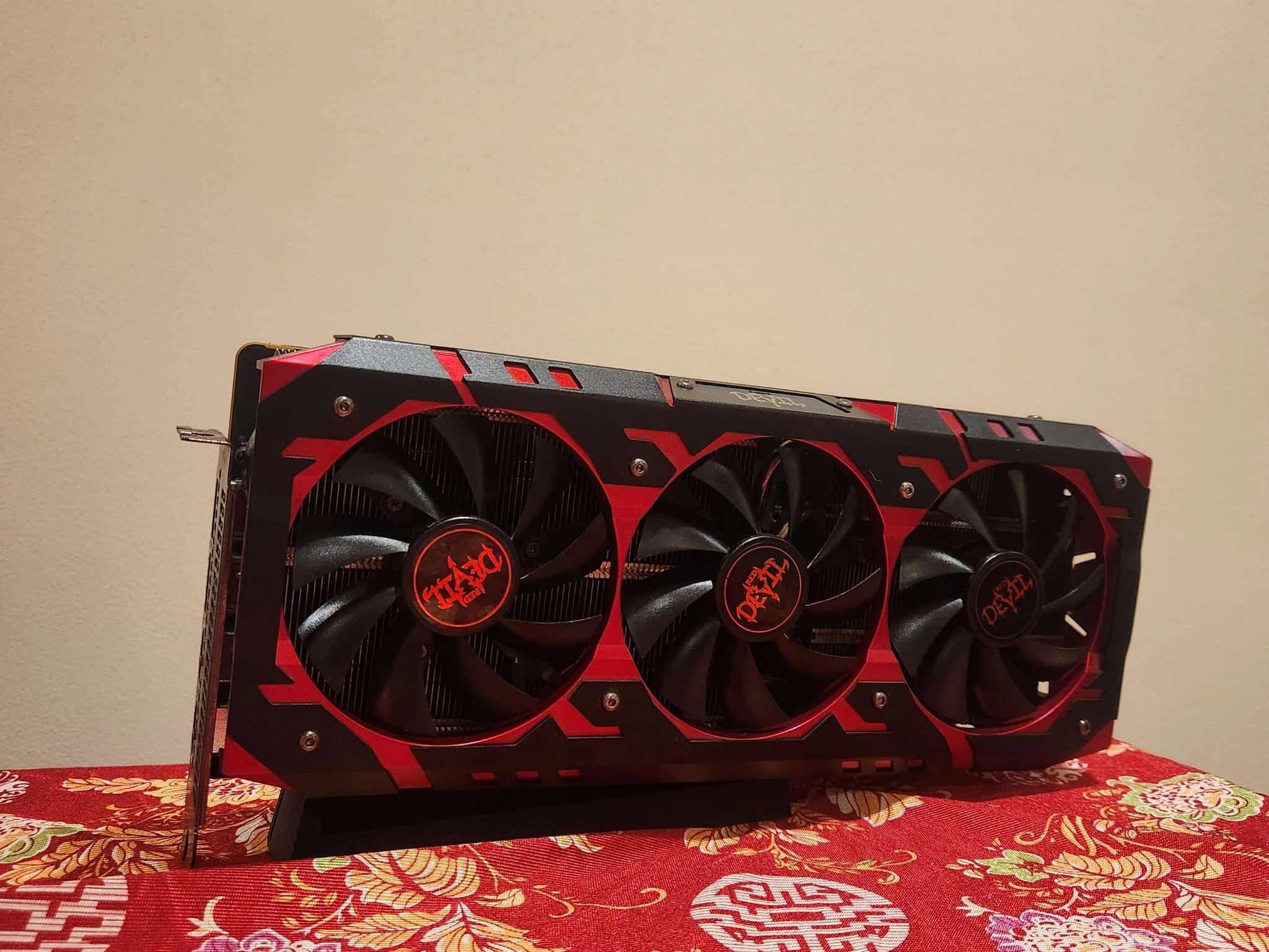 AMD PowerColor Red Devil RX Vega 56 OC 8GB HBM2 [In box!]