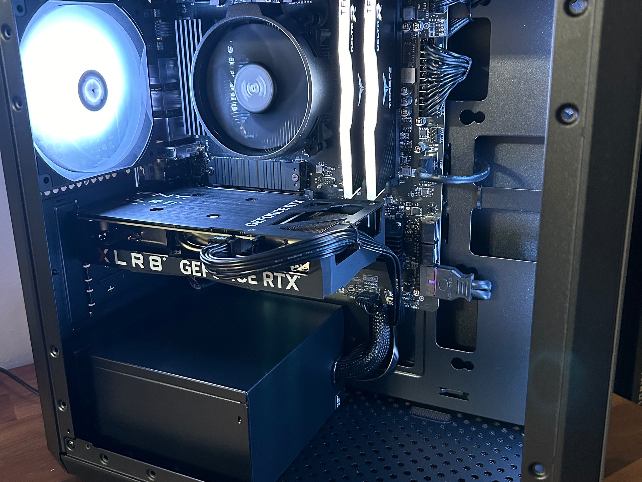 **SALE** RTX 4060 | Ryzen 5 5500GT | 1TB SSD | WI-FI | The Dark Trooper