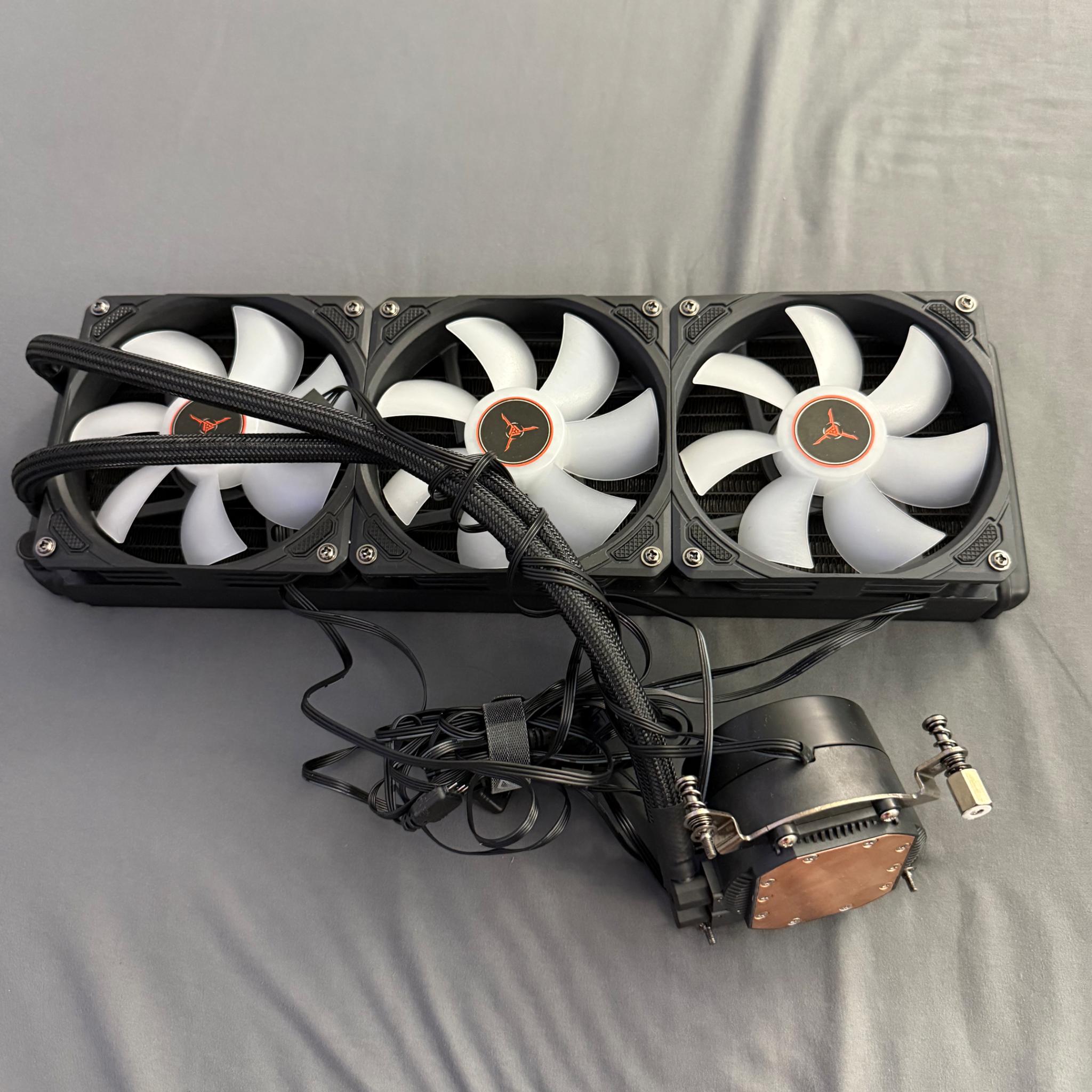 Skytech 360 AIO CPU Cooler Like New, LGA 1700 Bracket