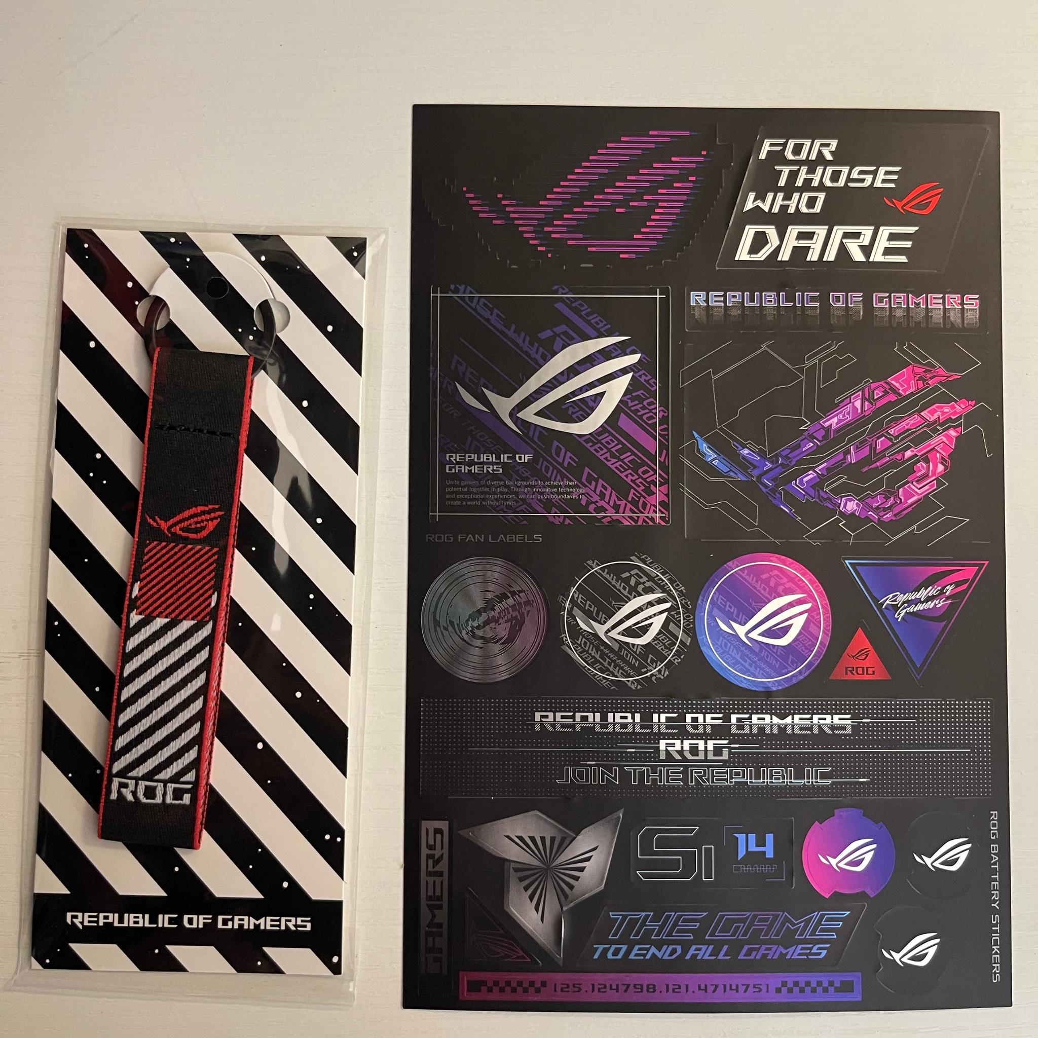 🌟 ROG Strix Stickers + Keychain 🌟