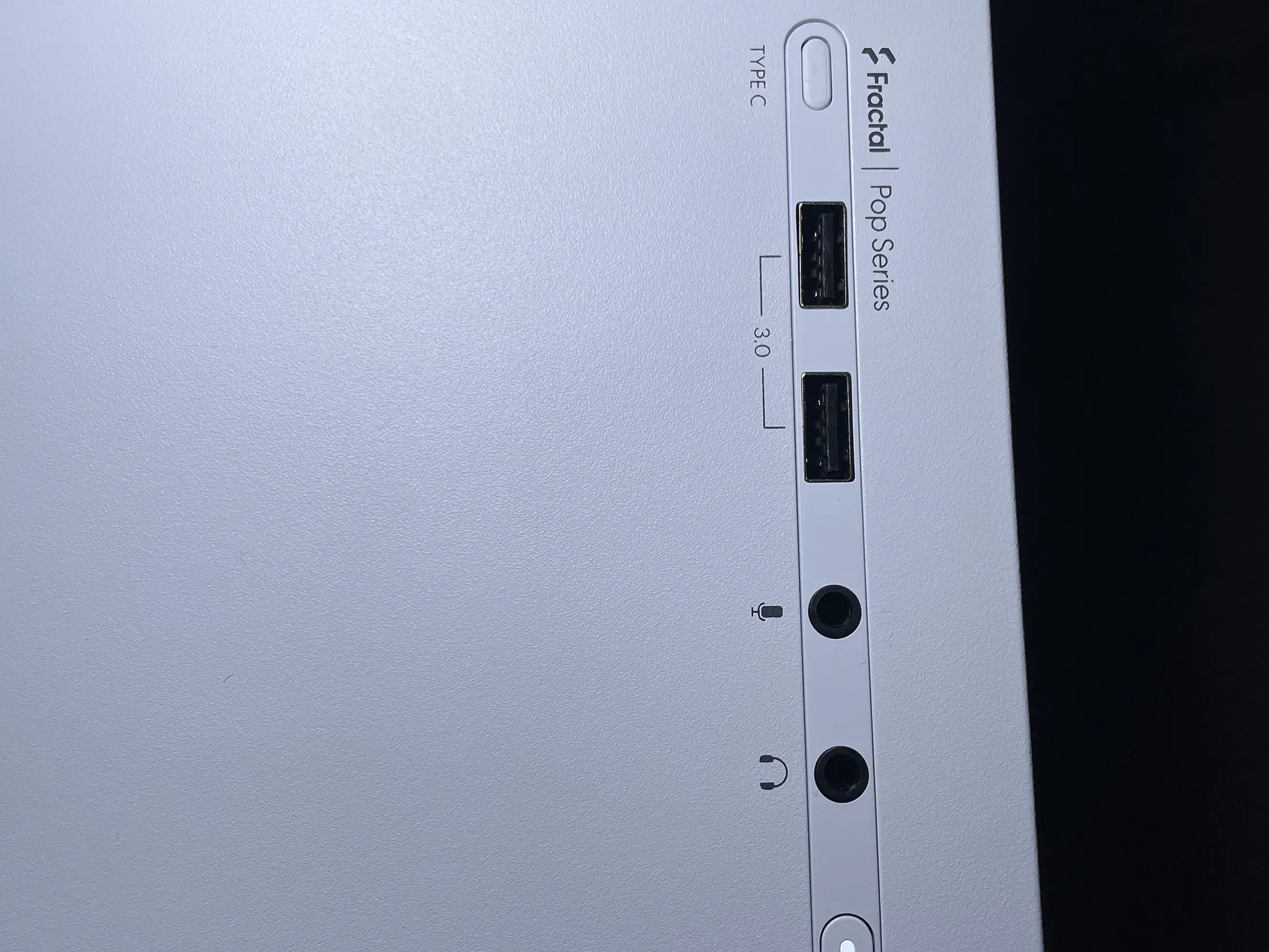 PC | RX 7800 XT  | AMD RYZEN 5 7600 | 32GB DDR5 RAM | 1TB NVME SSD | 750W Power Supply