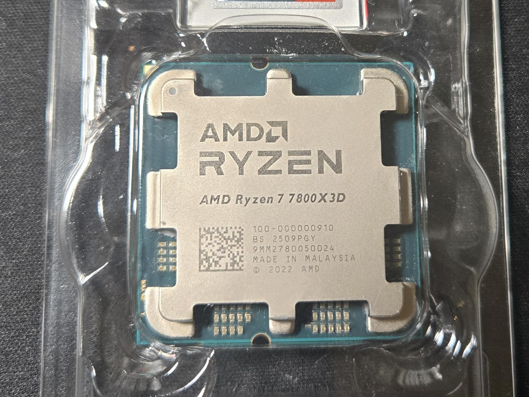 AMD Ryzen 7 7800X3D *Excellent Condition*