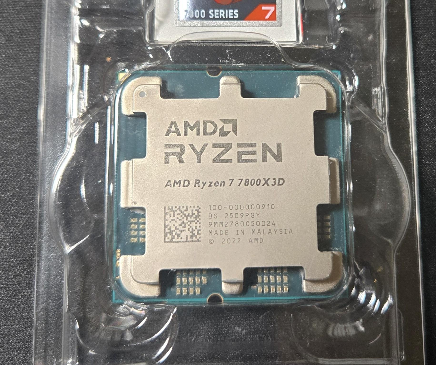 AMD Ryzen 7 7800X3D *Excellent Condition*
