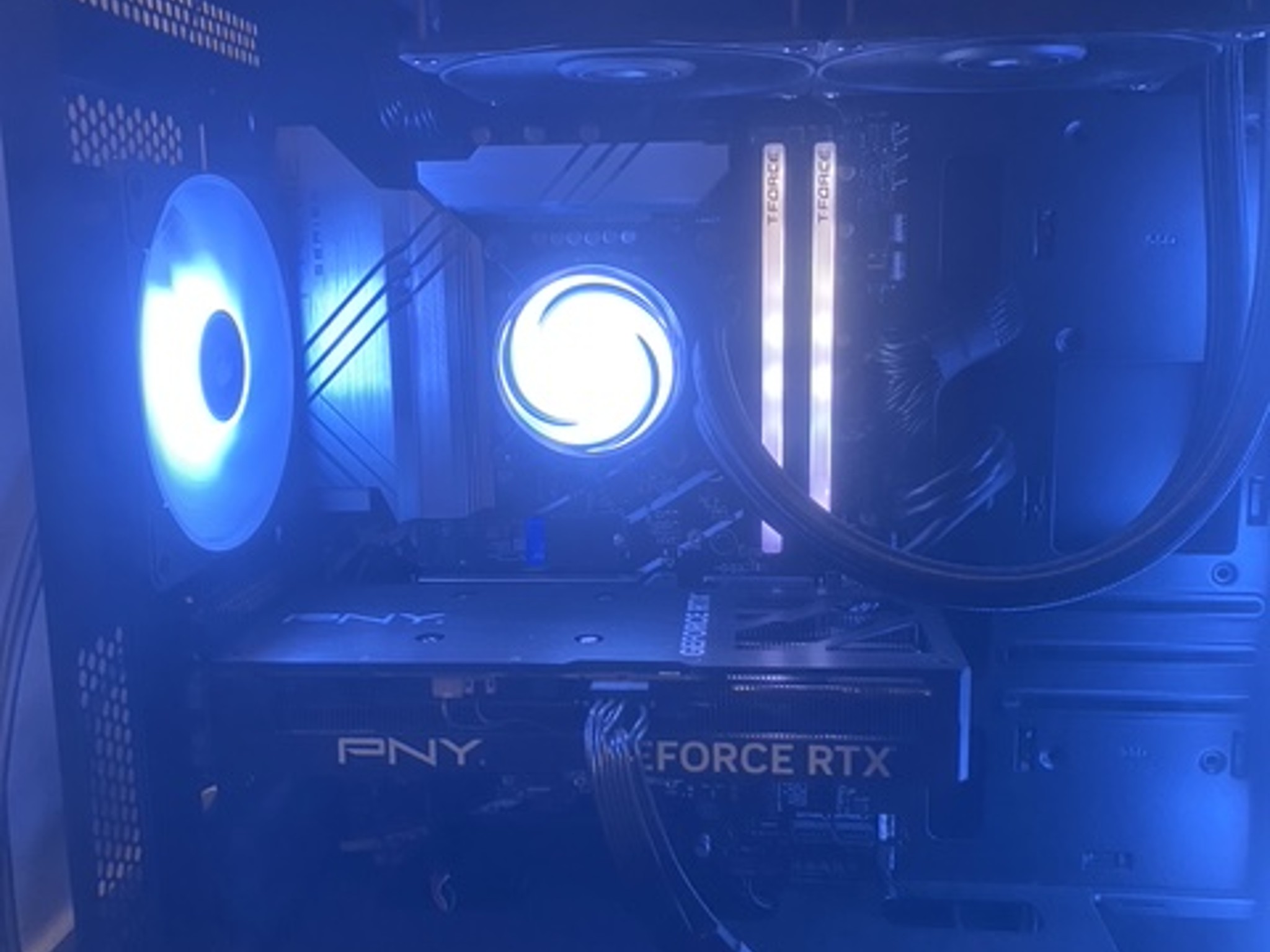 Intel Core 14th Gen Pro Gaming PC (iBUYPOWER)