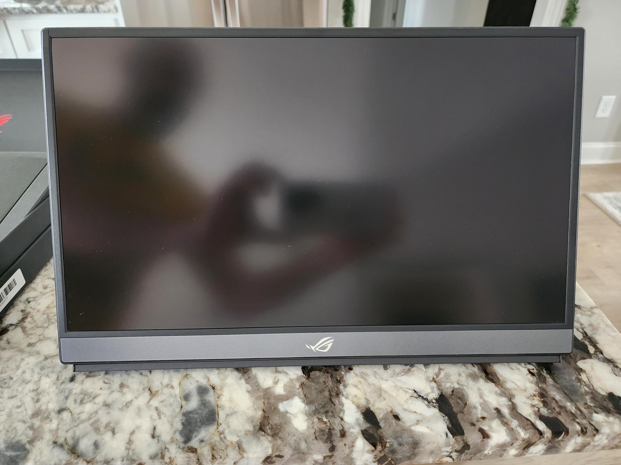 ASUS ROG STRIX XG17AHP