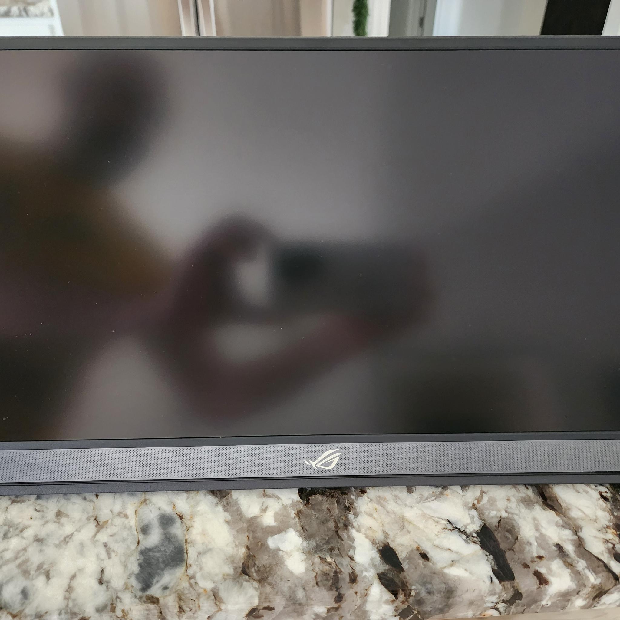 ASUS ROG STRIX XG17AHP