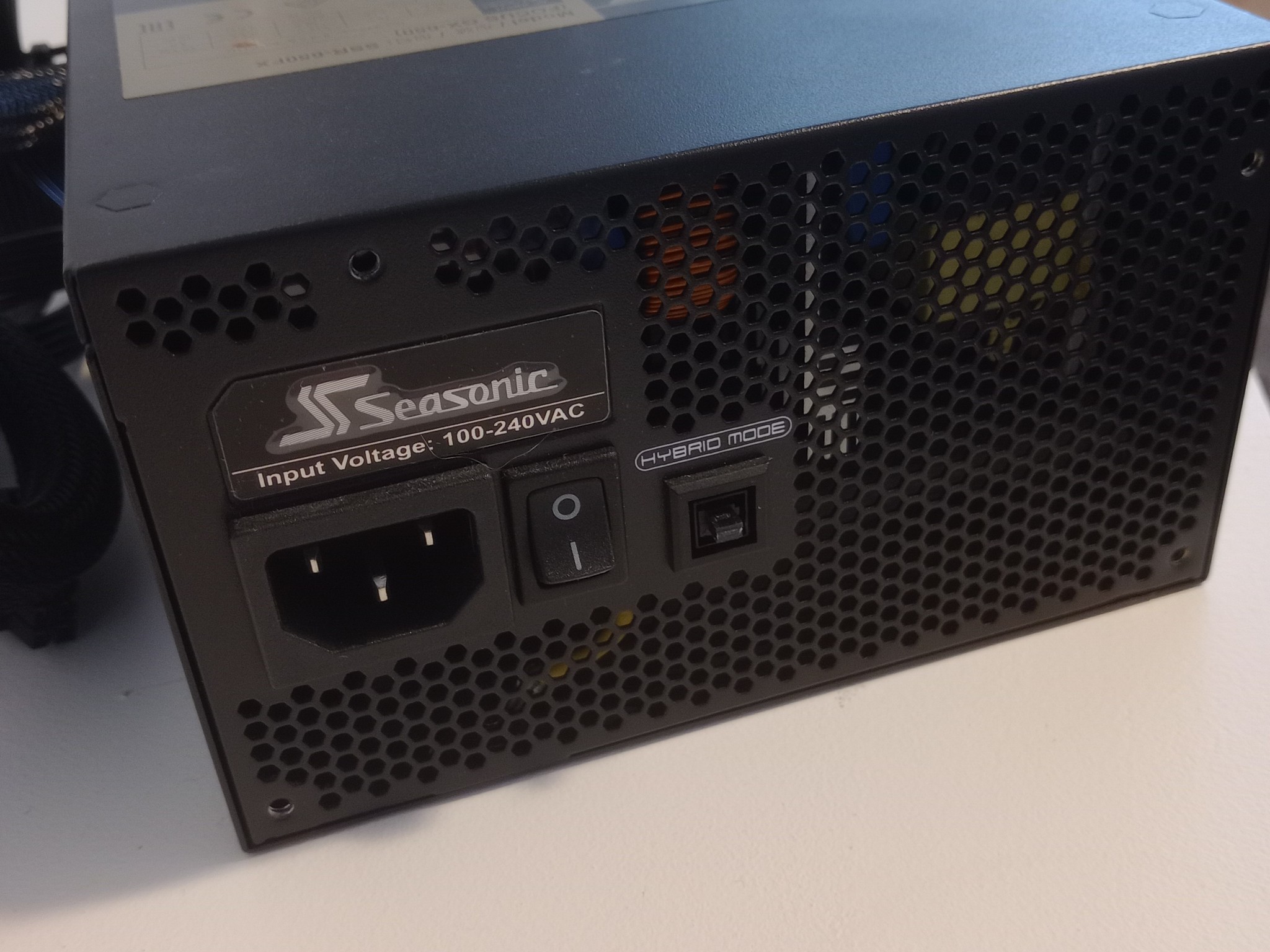 Seasonic FOCUS GX-650 650 Watt 80 Plus Gold Fully Modular ATX Power Supply