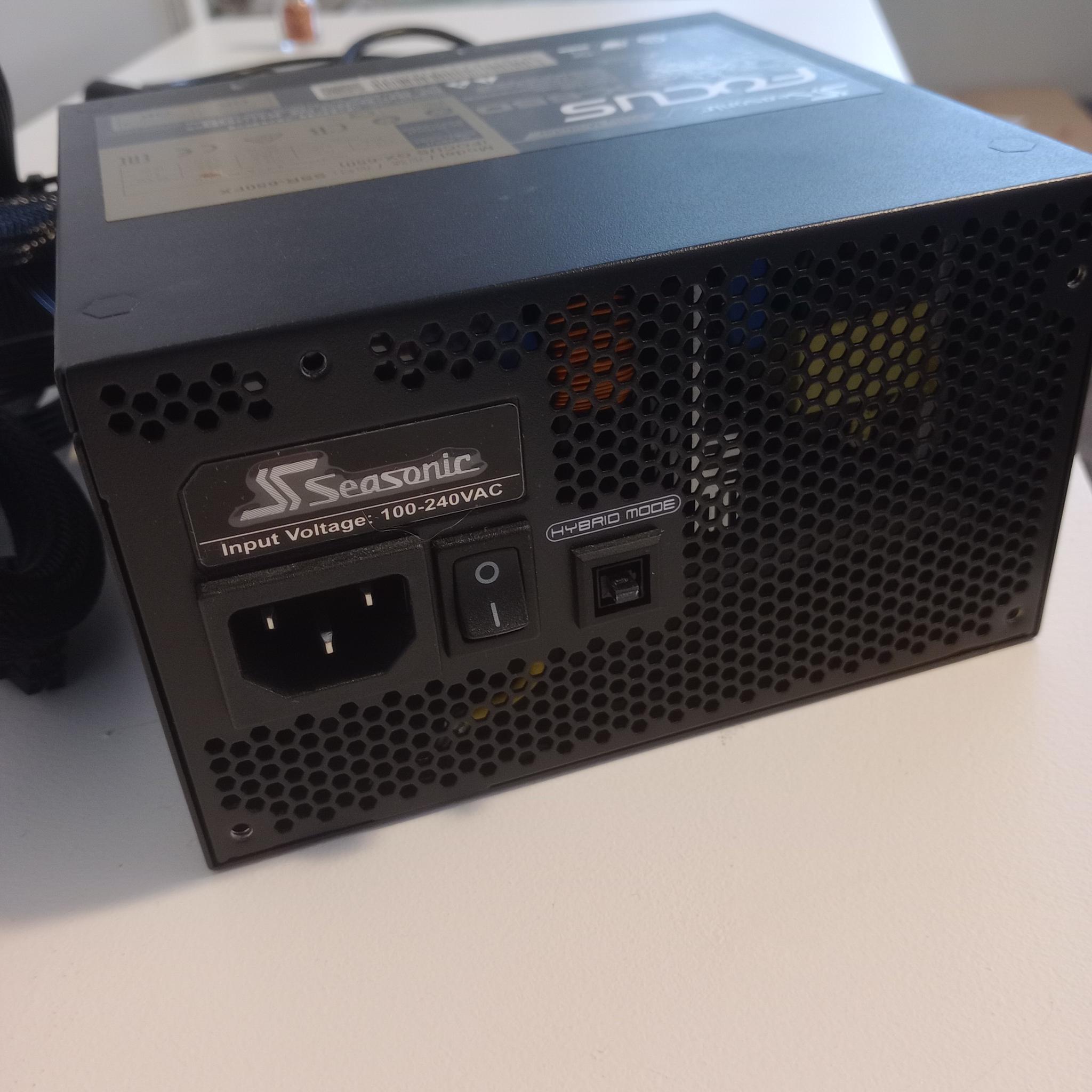 Seasonic FOCUS GX-650 650 Watt 80 Plus Gold Fully Modular ATX Power Supply