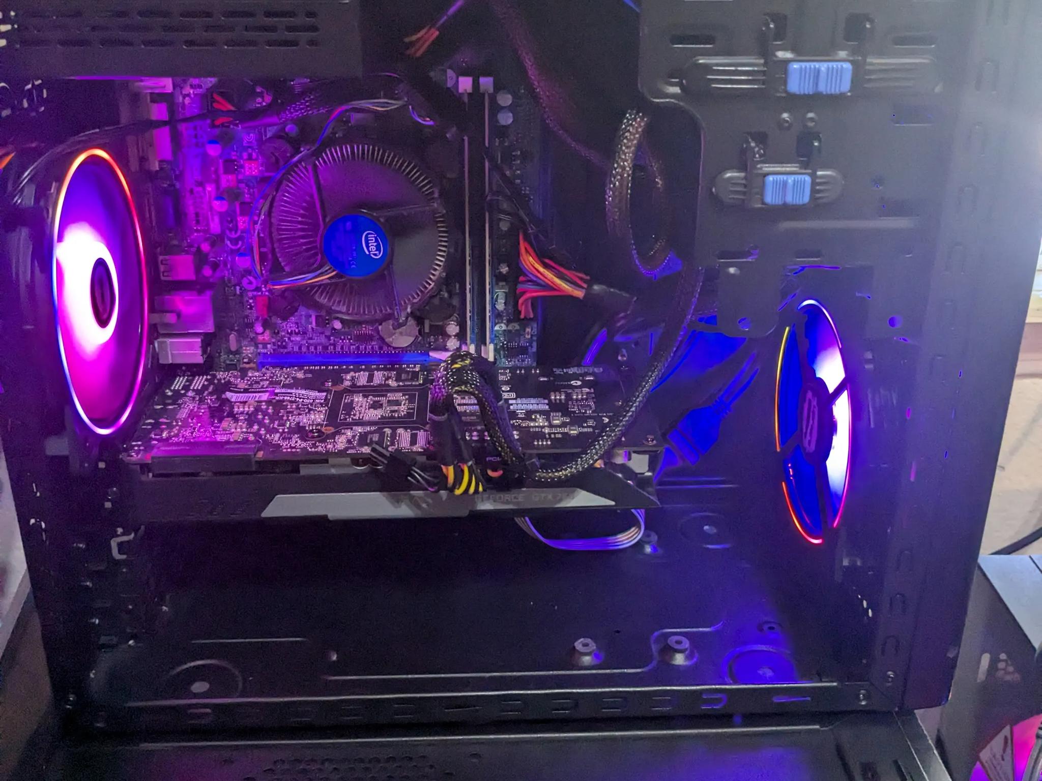 FREE SHIP|| i5-2400, 16GB RAM, GTX 760 2GB, 480GB SSD, WiFI, RGB, Win10