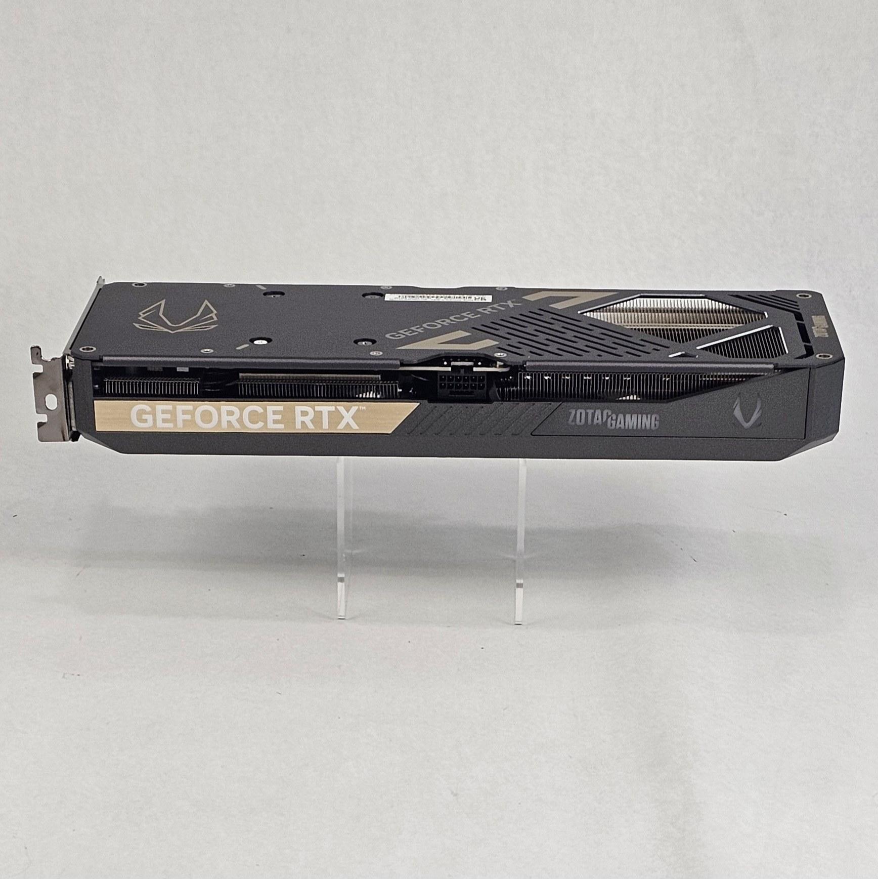 RTX 5070 Zotac Gaming Solid OC 12GB