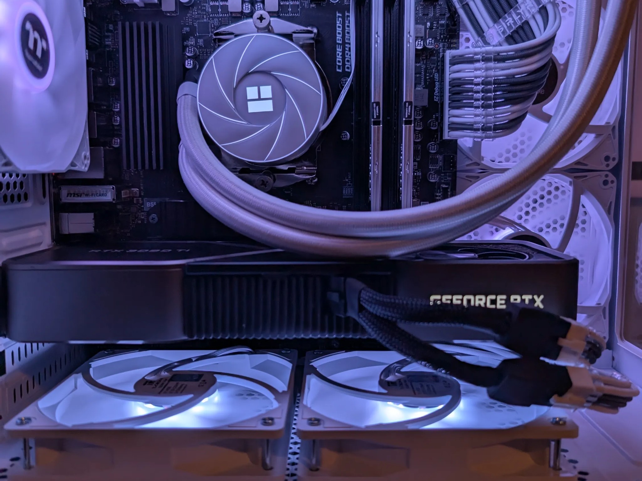 Compact High Perf Gamer - RTX 3080ti | R 7 5700x3d | 32 GB DDR4 3600 | 1 TB NVME