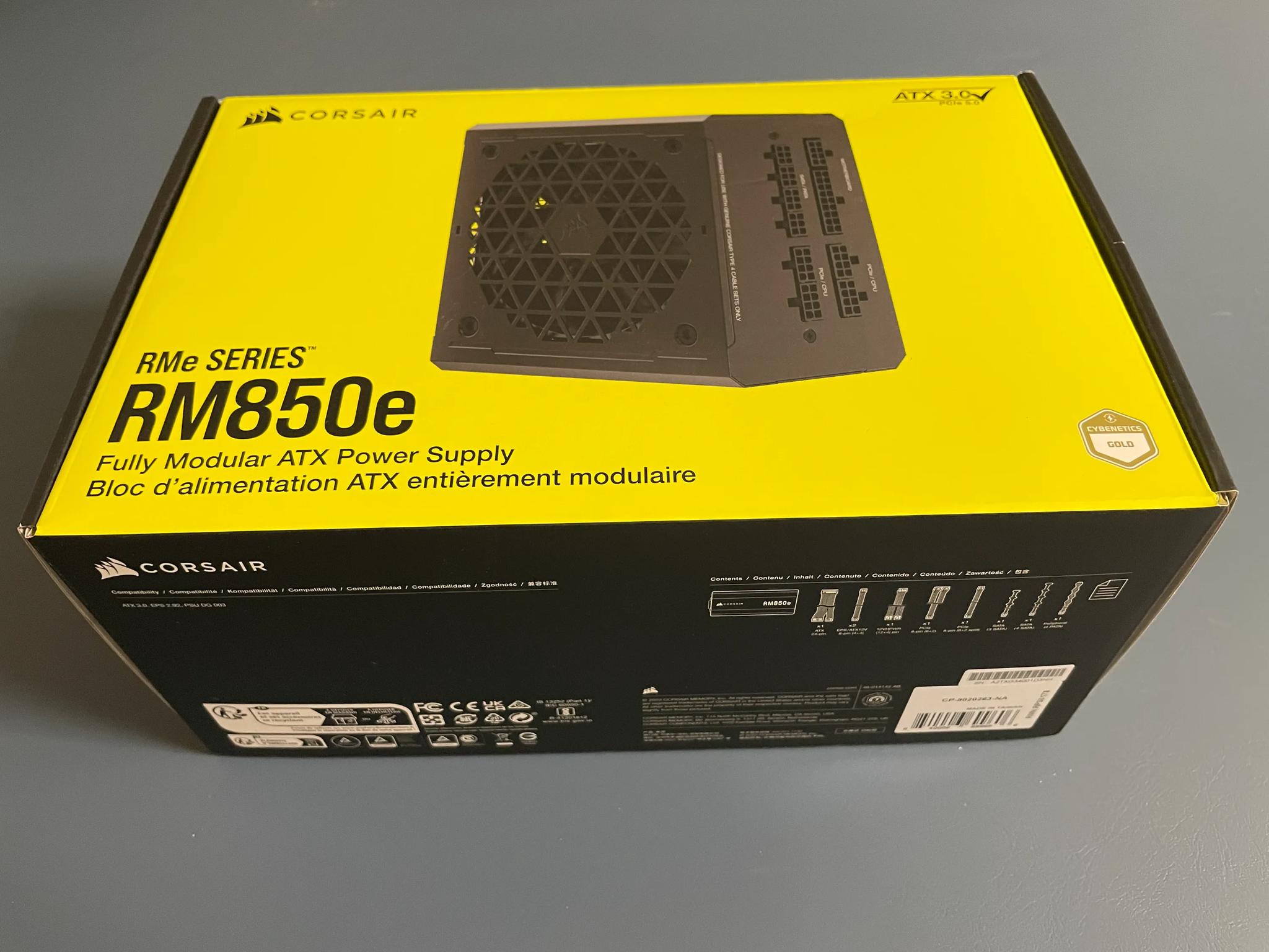 LIKE NEW! Corsair RM850e + Sleeved Cables