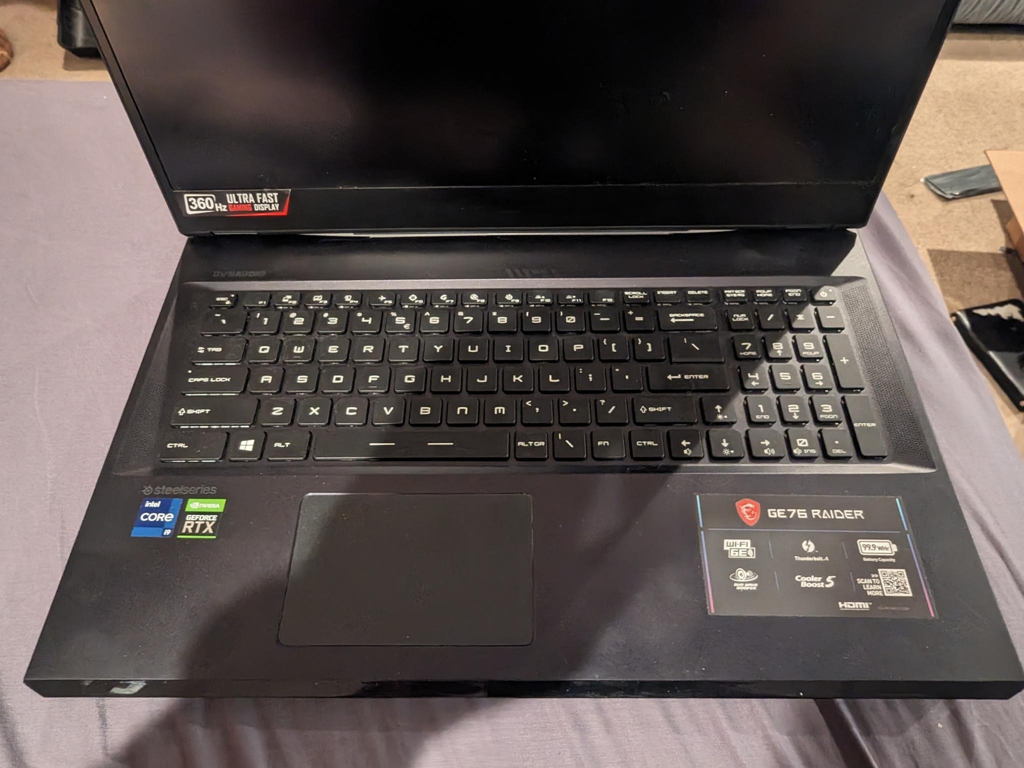 MSI Gaming Laptop GE76 Raider UH11-053 i9 11980HK Nvidia RTX 3080