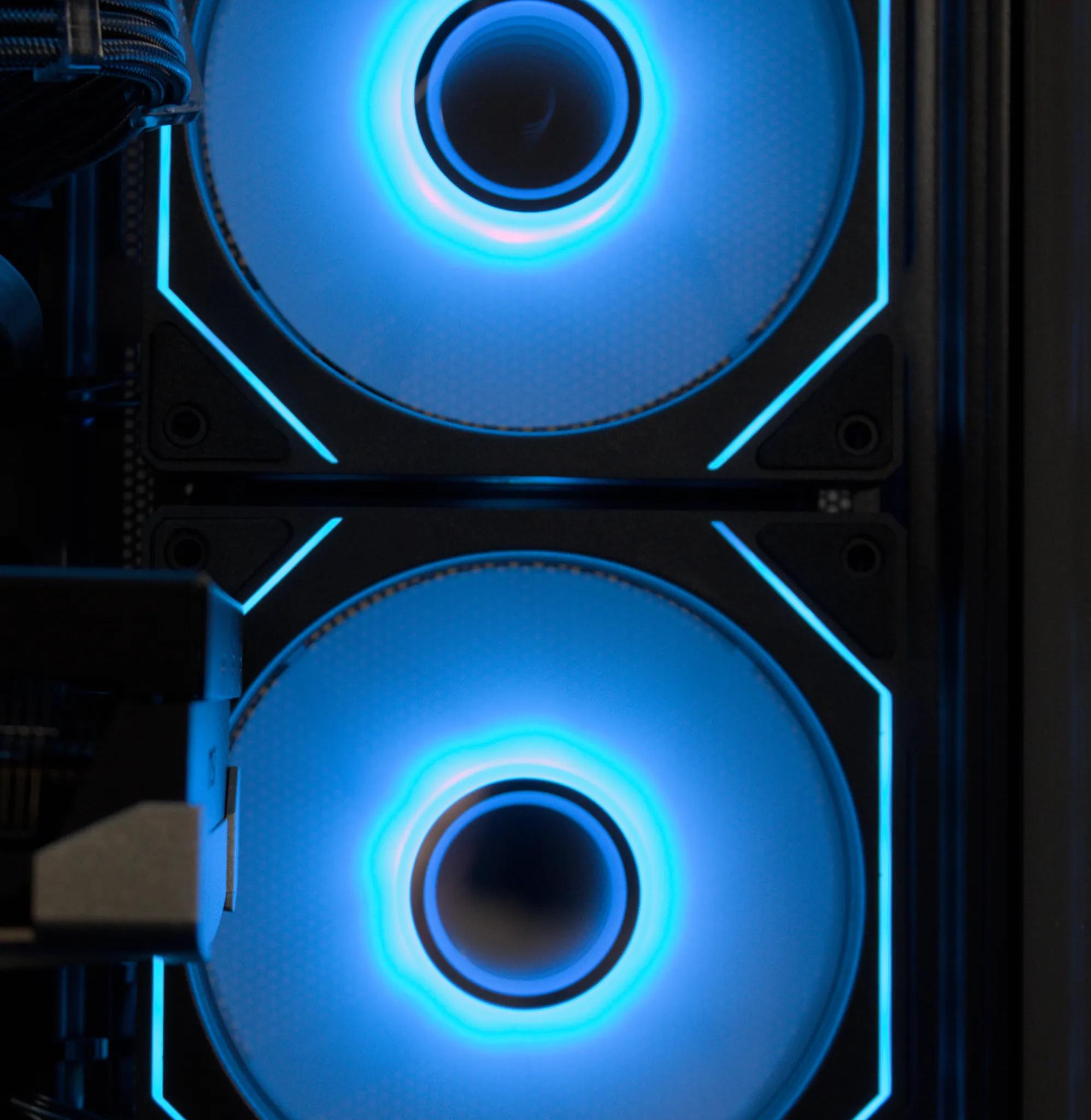 RTX 5080 | Ryzen 7 7800X3D | 2TB SSD NVMe | 32GB RAM DDR5 | 1050W PSU