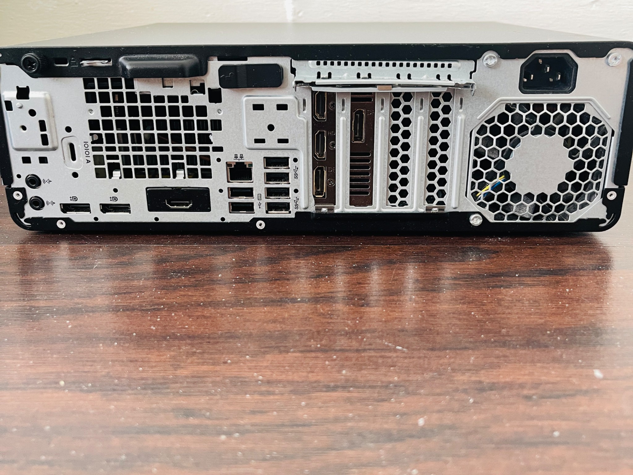 i5 8500 RTX 3050 6GB 32GB 1TB NVME M.2 SSD SFF Desktop PC