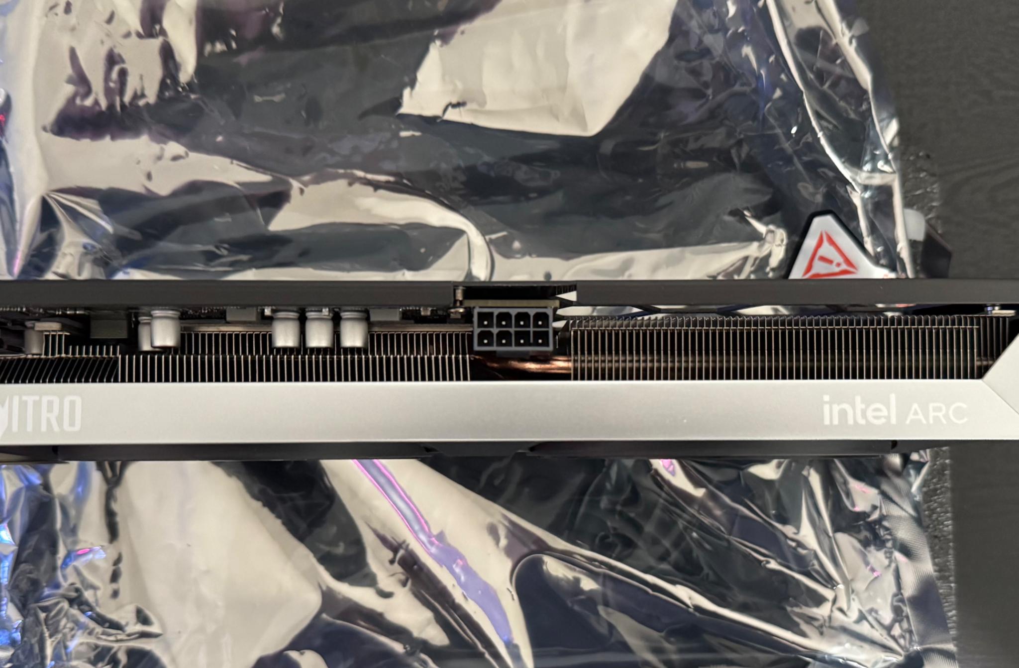 Acer Nitro Arc B580