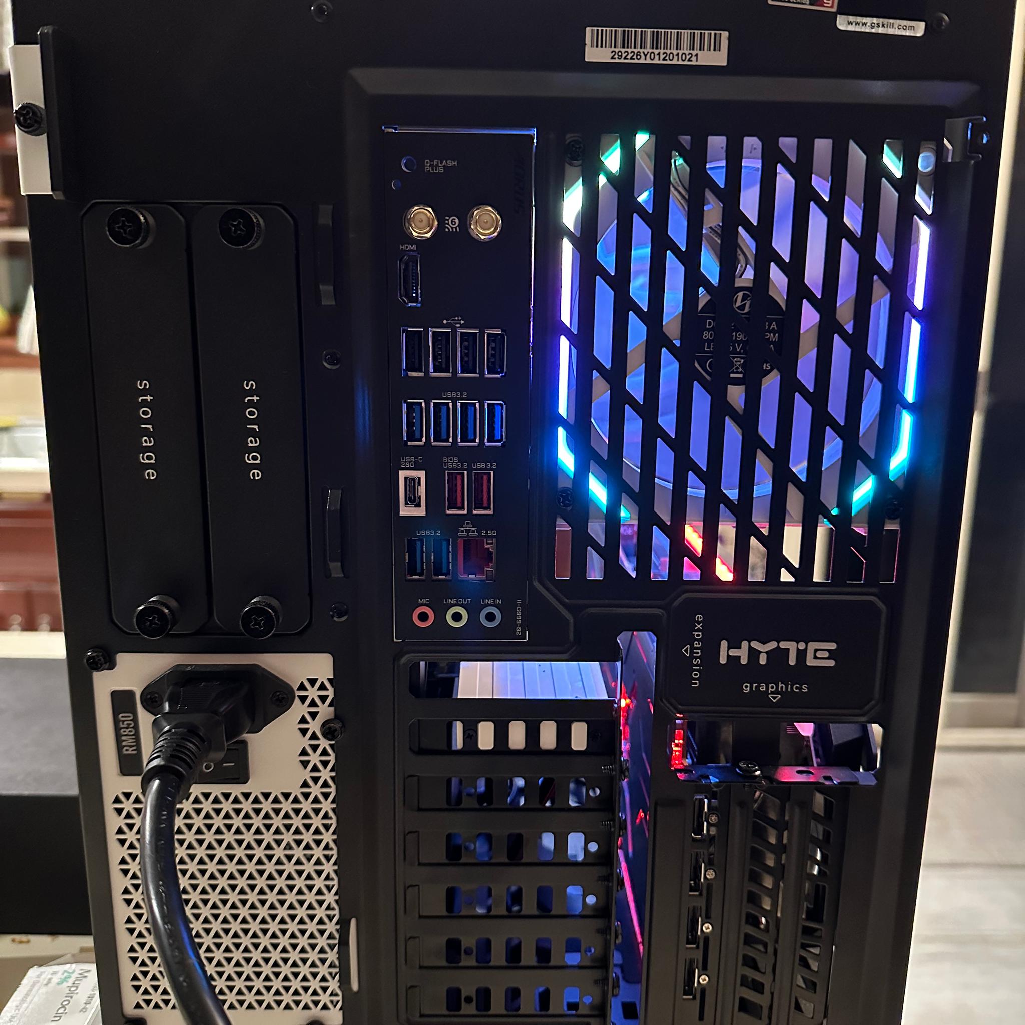 Maxed Out Gaming PC 7950X 7900XTX
