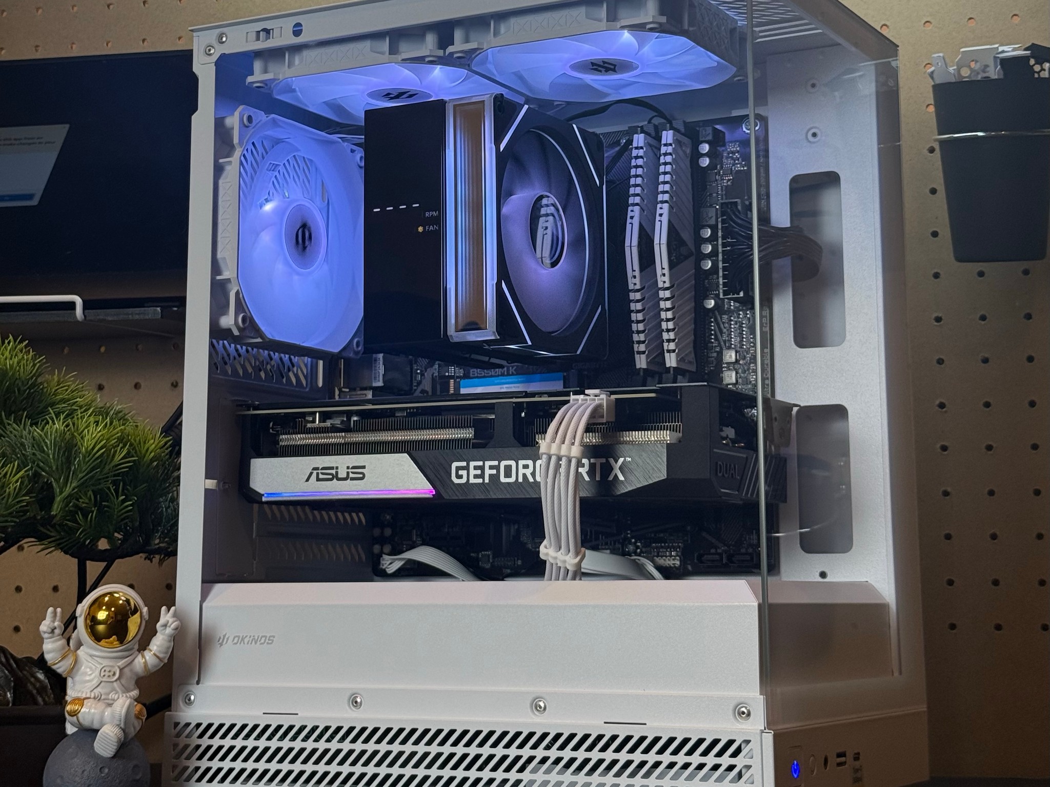 Gaming PC | RTX 3060 Ti | Ryzen 5 5500 | 16GB RAM | 500GB | Win 11