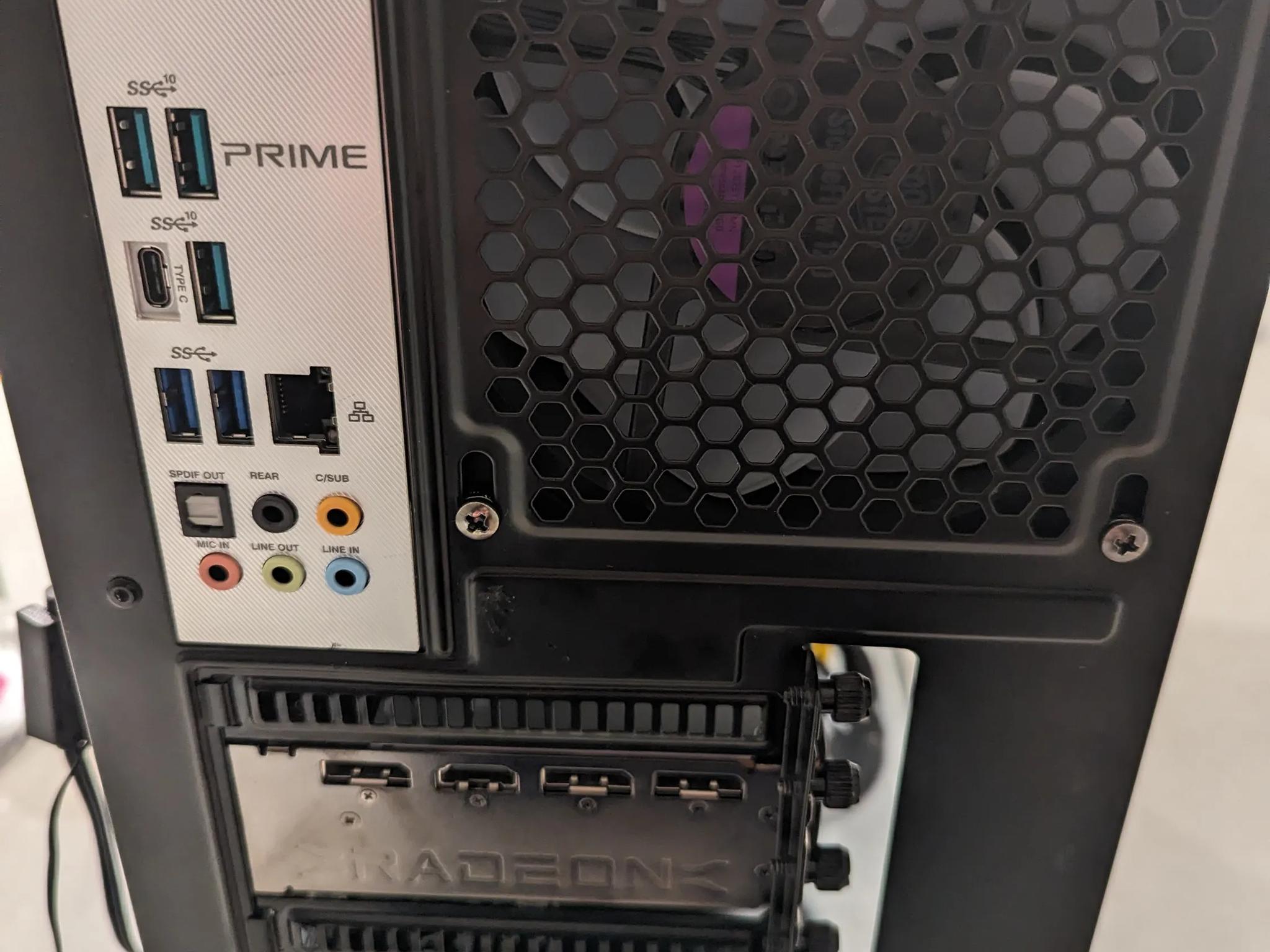 ULTIMATE VALUE PC Intel i5-11400f + RX 6700XT 12G w/ 16GB of DDR4 RAM & 500GB Sata SSD |