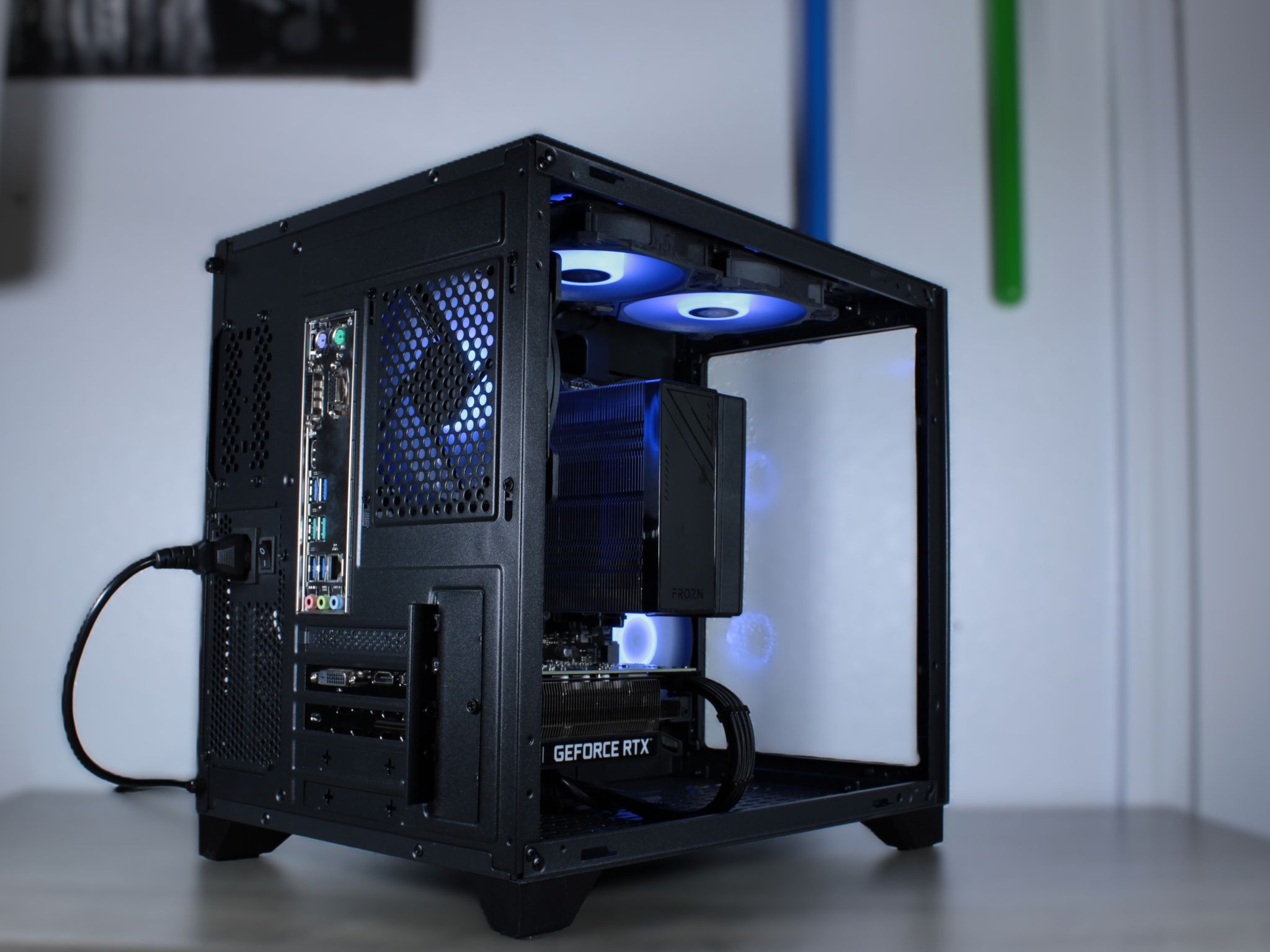 EVGA RTX 2060 | Ryzen 5 2600x | 16GB 3000 MHz Ram | 1 TB NVMe M.2 SSD | Win 11 Activated | WiFi