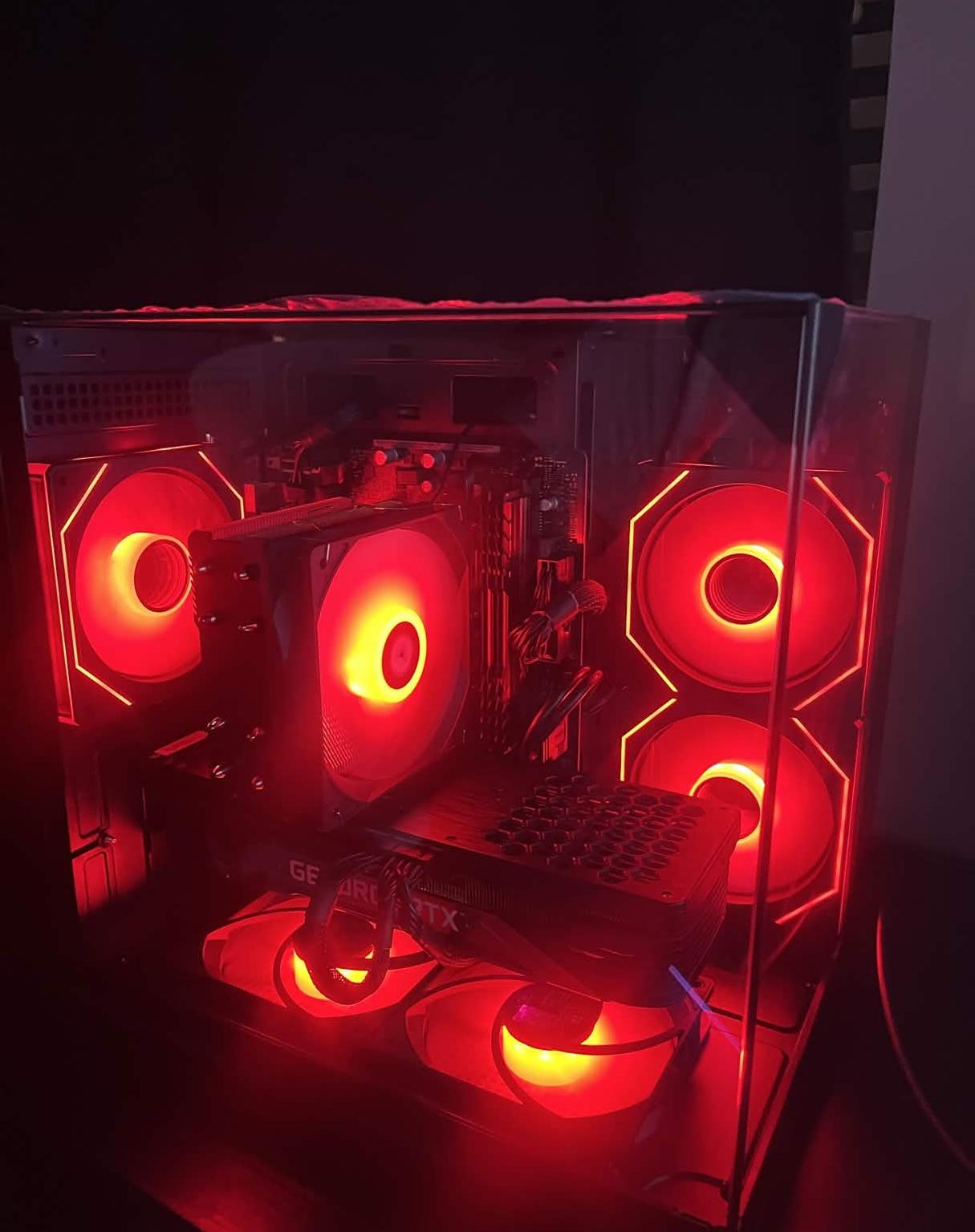 Mini Gaming PC | Ryzen 5600 | RTX 3070 | 1 TB SSD | 16GB DDR4