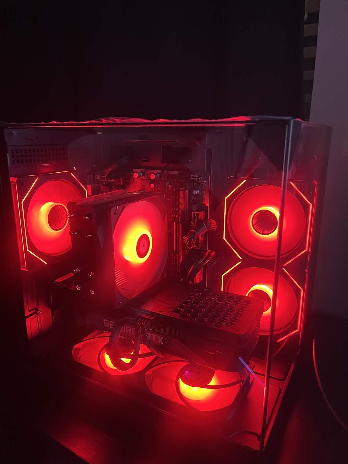 Mini Gaming PC | Ryzen 5600 | RTX 3070 | 1 TB SSD | 16GB DDR4