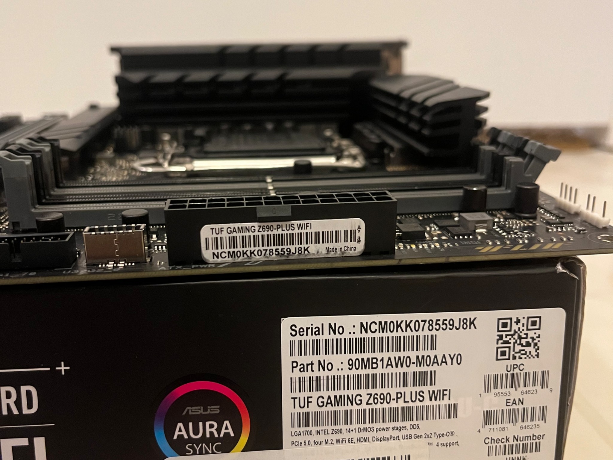 ASUS TUF Gaming Z690-Plus LGA 1700 ATX Motherboard(PCIe 5.0, DDR5, 4xNVMe SSD, Thunderbolt 4)