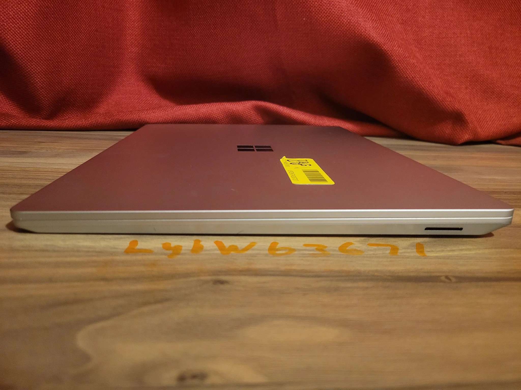 Microsoft Surface Laptop 4 - Ryzen 7 - 256gb - 15" touch screen