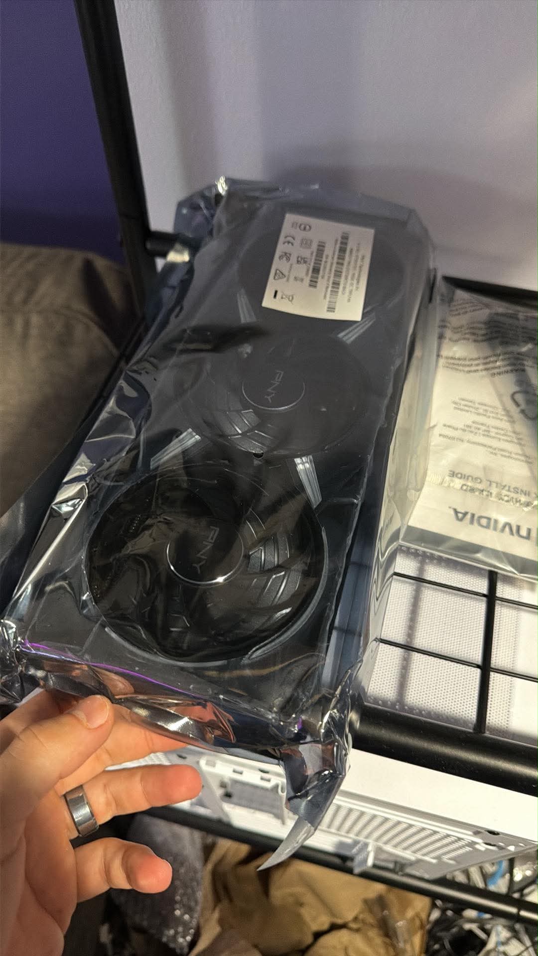 PNY GeForce RTX 5070 Ti ARGB EPIC-X RGB OC Triple Fan