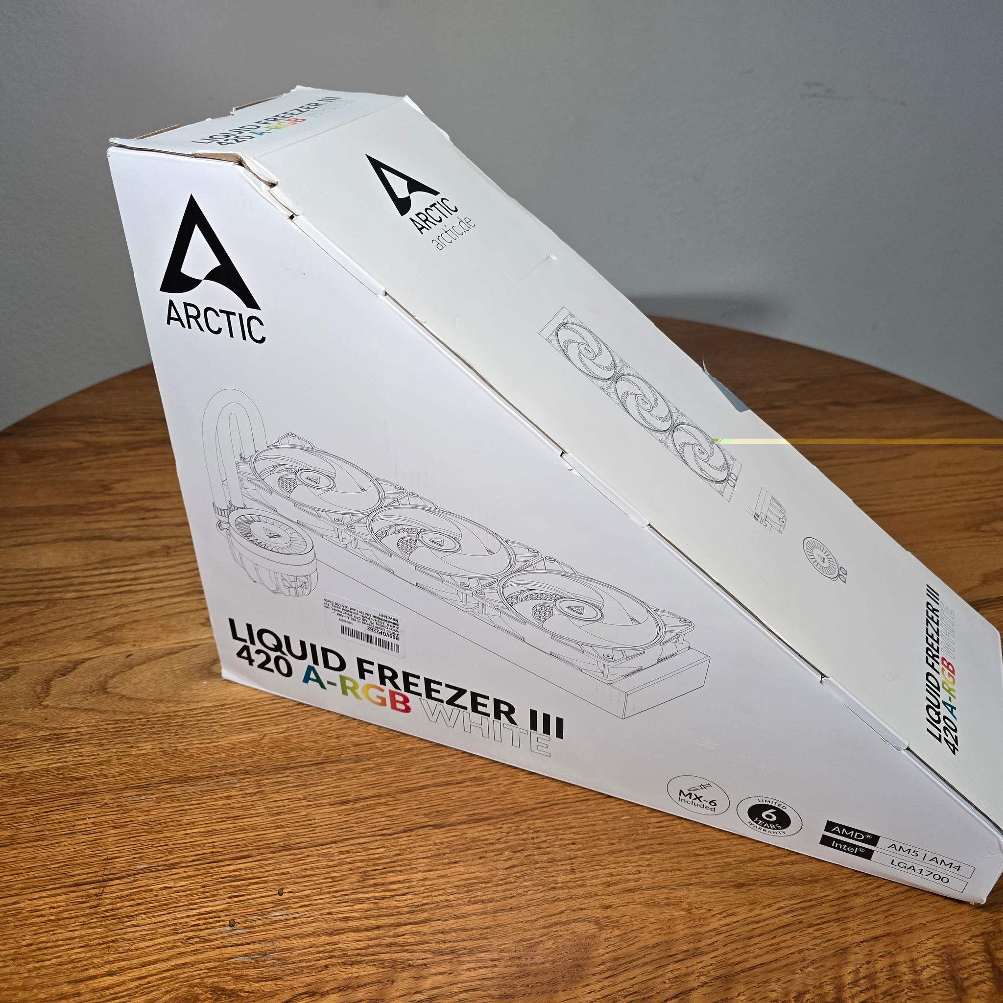 Like New ARCTIC Liquid Freezer III 420 A-RGB (White) AIO Liquid Cooler !!