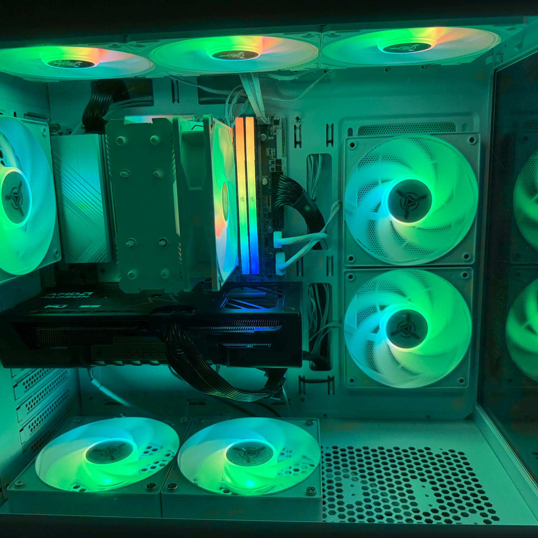 AMD Gaming PC 9060XT 16gb/Ryzen 5 9600x